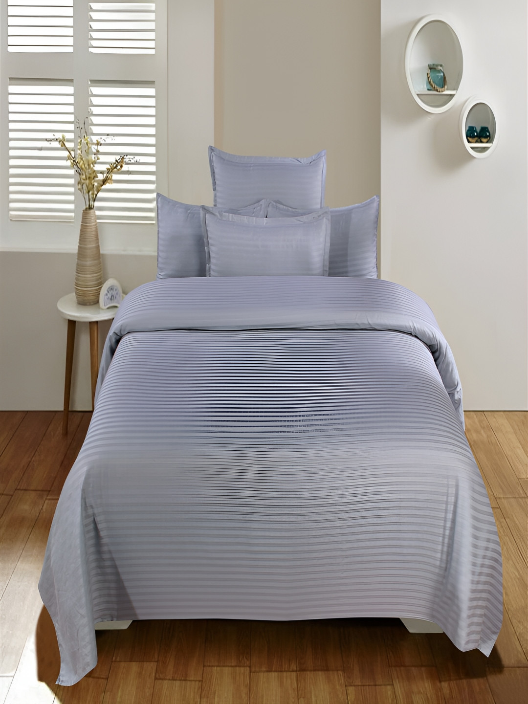 

cotton trendy Grey Striped 210 TC Cotton Flat King Bedsheet With 2 Pillow Covers