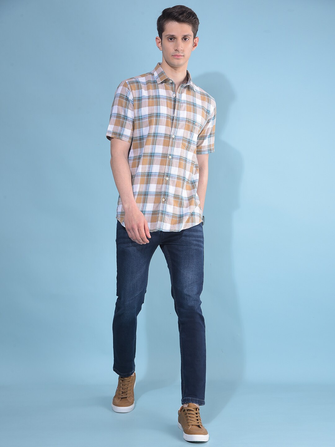 

Crimsoune Club Classic Slim Fit Tartan Checks Opaque Checked Casual Shirt, White