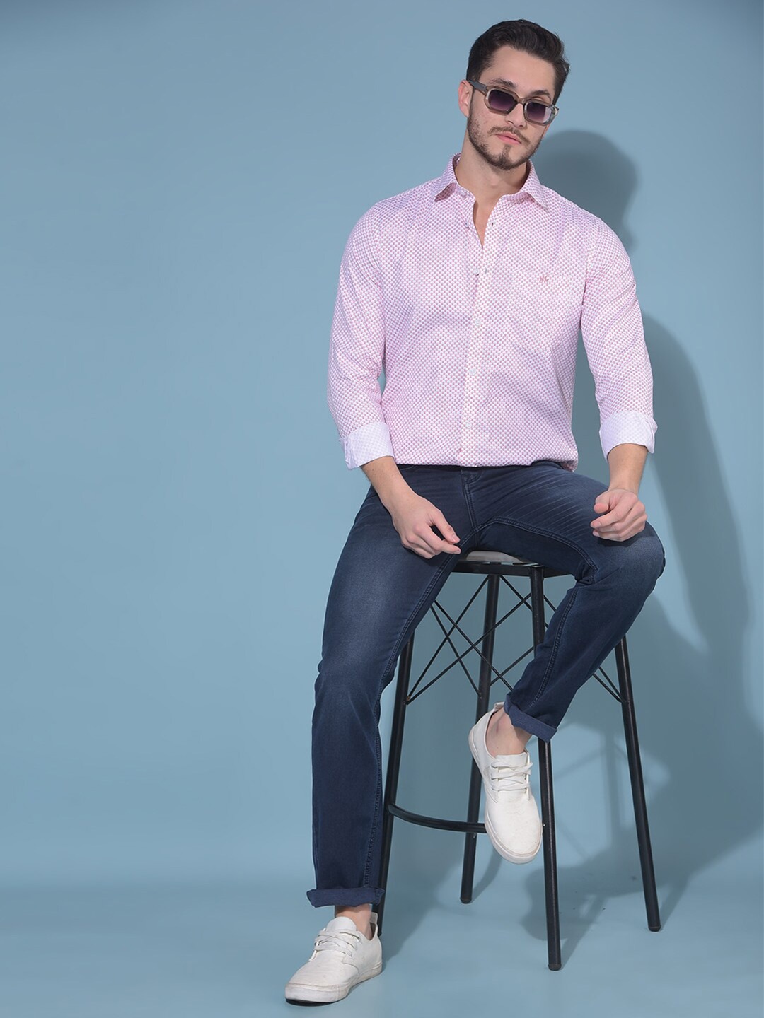 

Crimsoune Club Classic Slim Fit Opaque Polka Dots Chest Pocket Cotton Casual Shirt, Pink