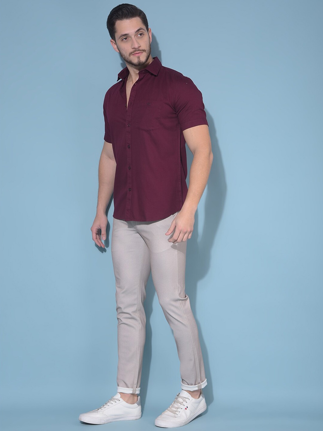 

Crimsoune Club Classic Slim Fit Cotton Opaque Casual Shirt, Maroon