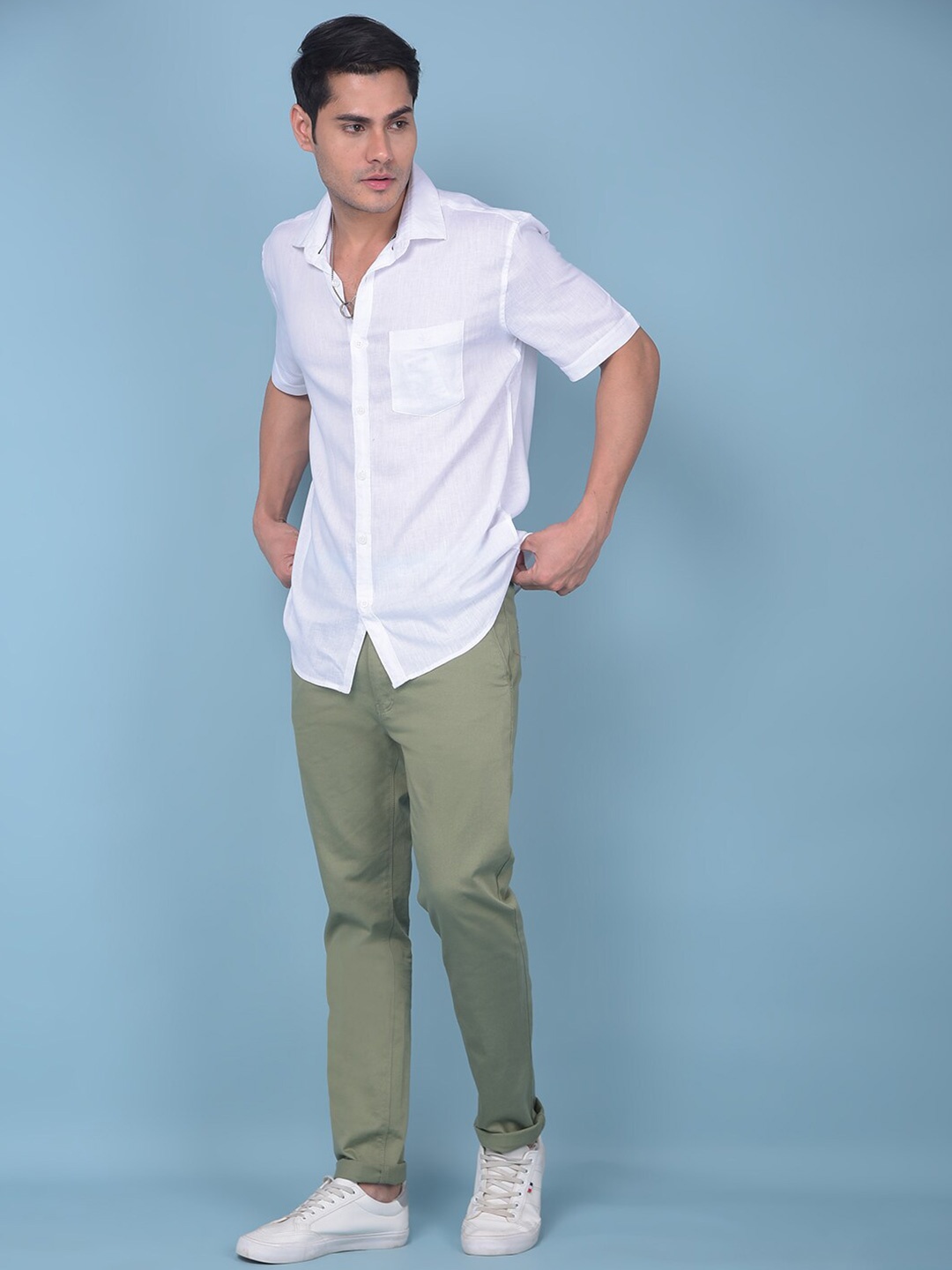 

Crimsoune Club Resort Collar Slim Fit Opaque Casual Shirt, White
