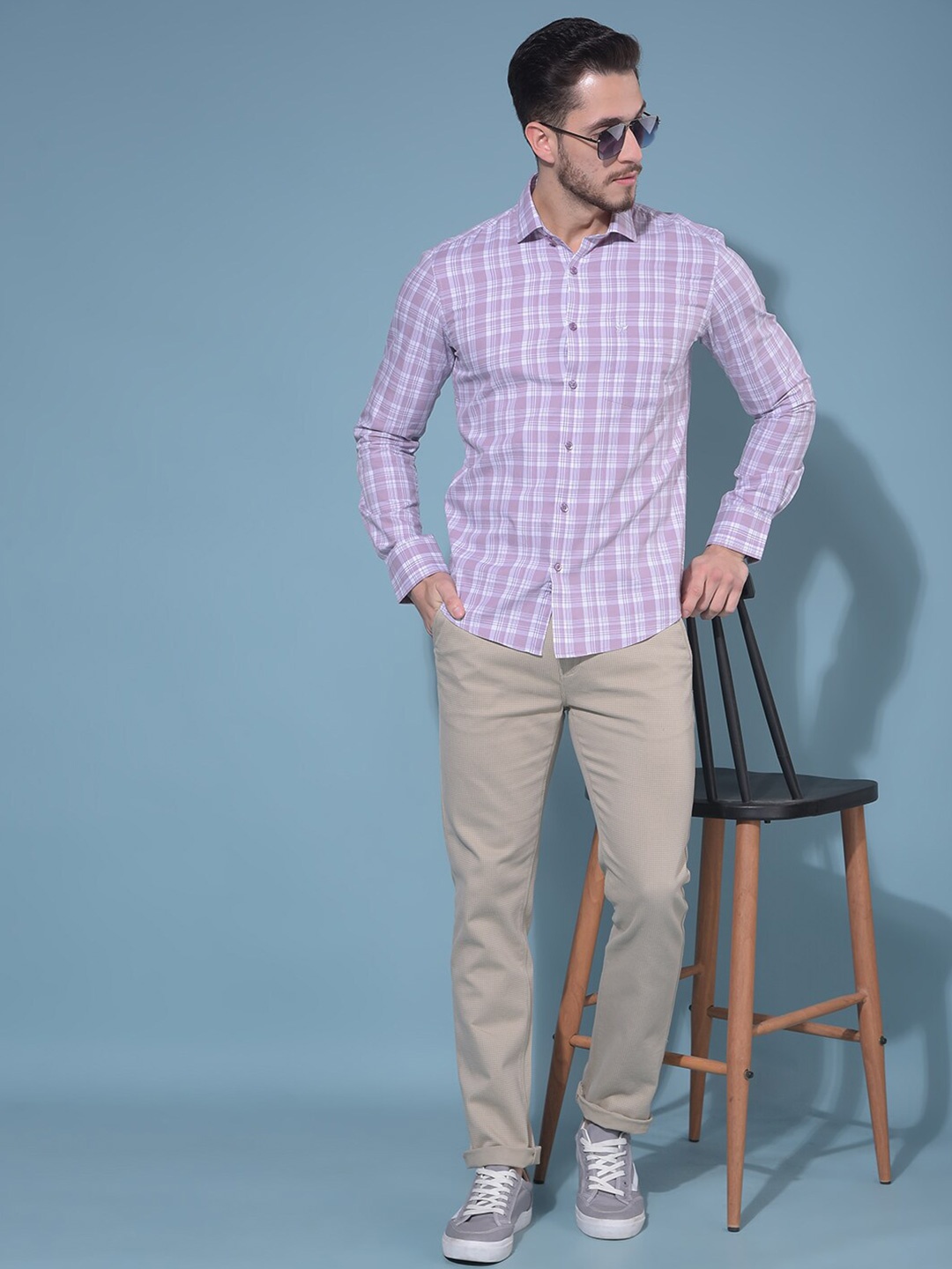 

Crimsoune Club Classic Slim Fit Tartan Checks Cotton Checked Casual Shirt, Purple