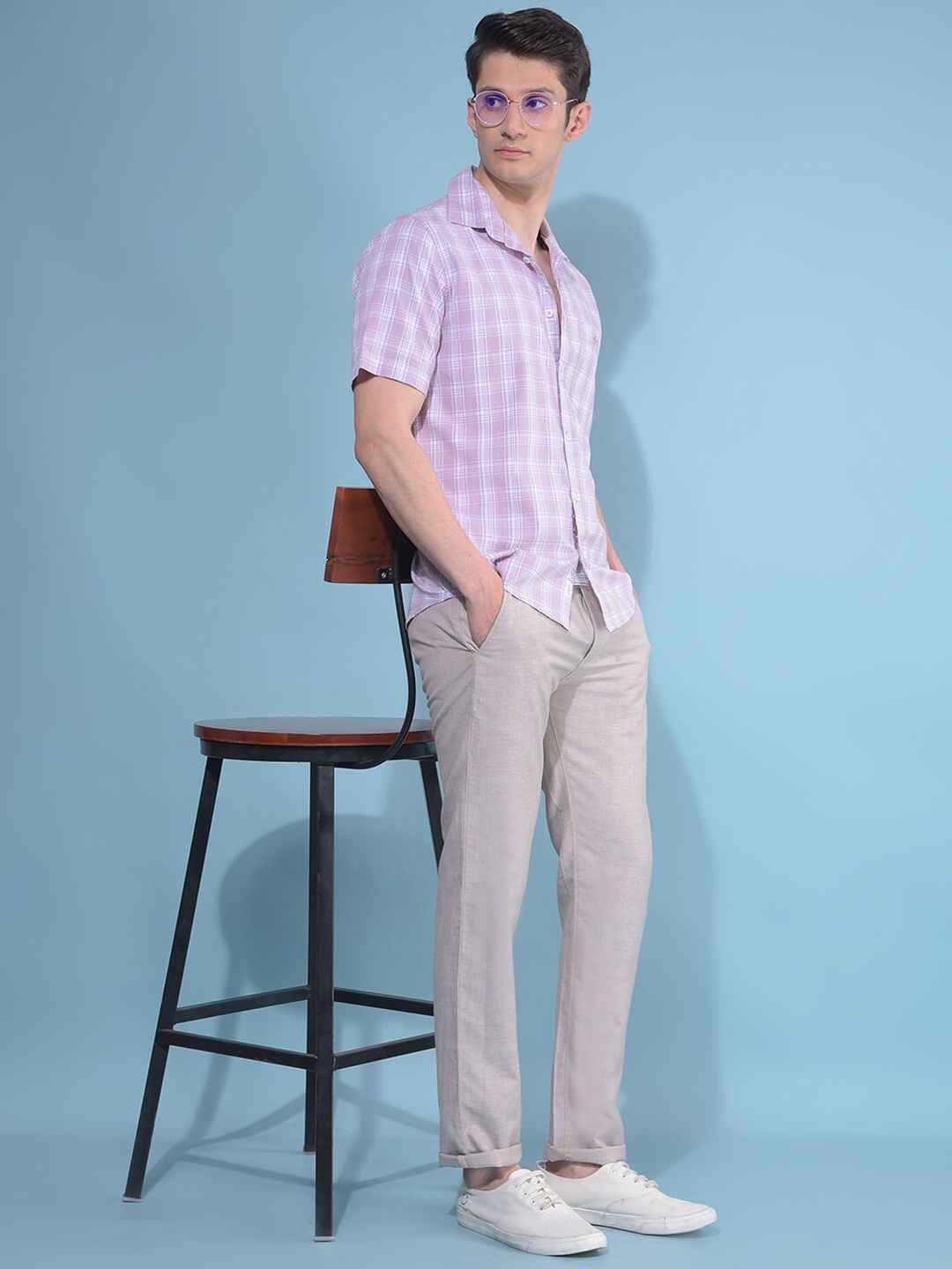 

Crimsoune Club Resort Collar Slim Fit Checked Casual Shirt, Purple