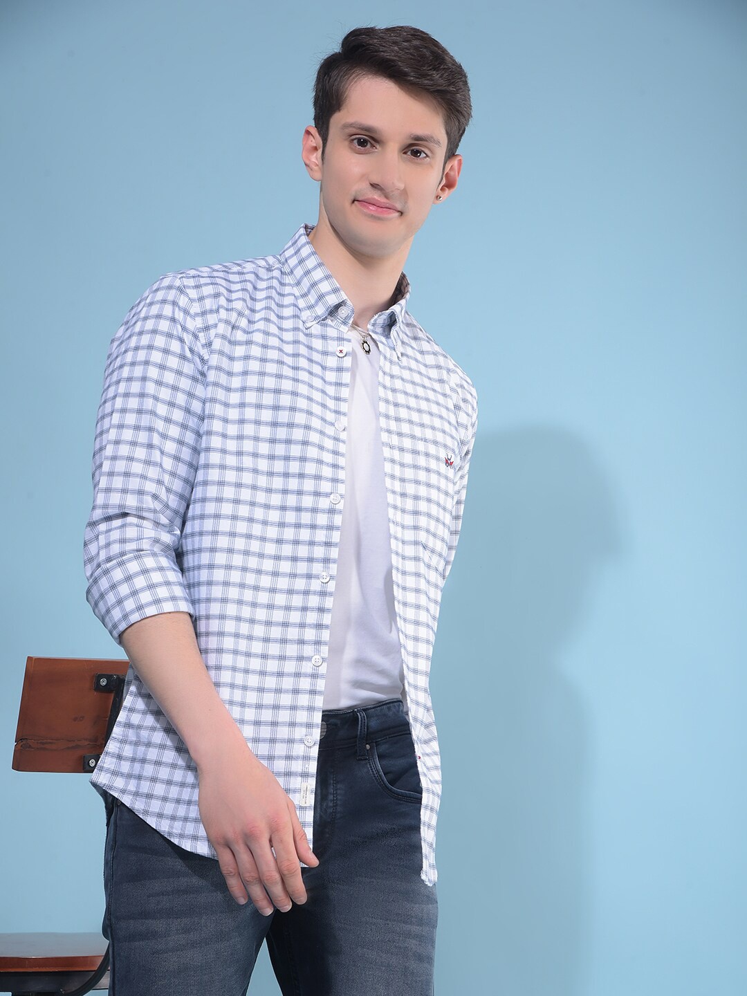 

Crimsoune Club Classic Slim Fit Gingham Checked Casual Shirt, White