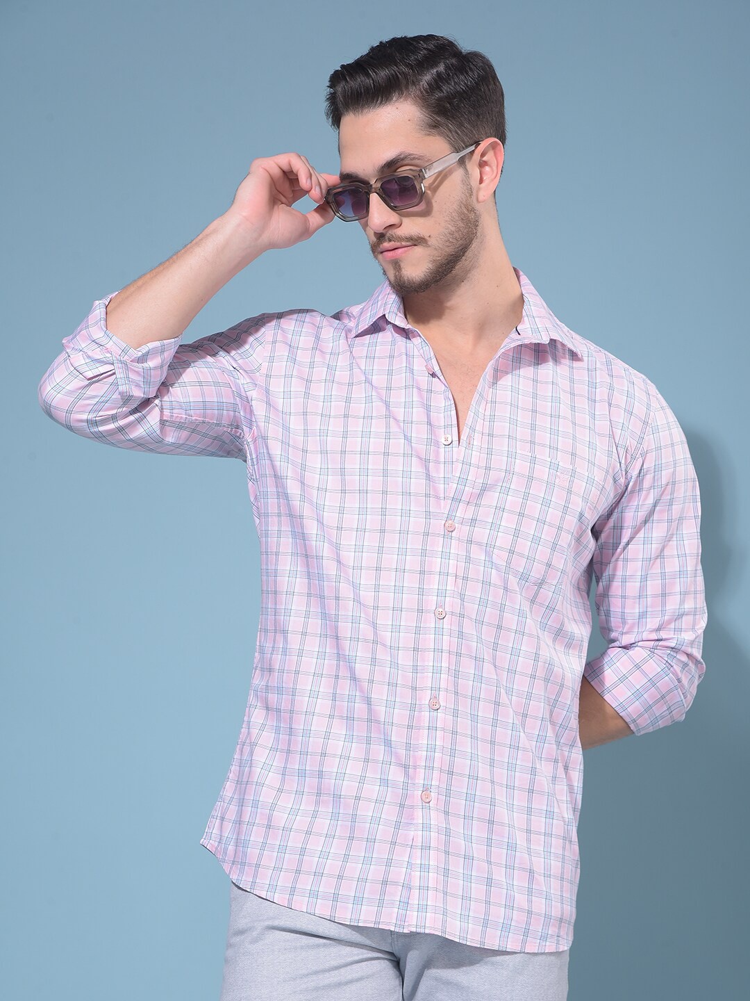 

Crimsoune Club Resort Collar Slim Fit Checked Long Sleeves Cotton Casual Shirt, Pink