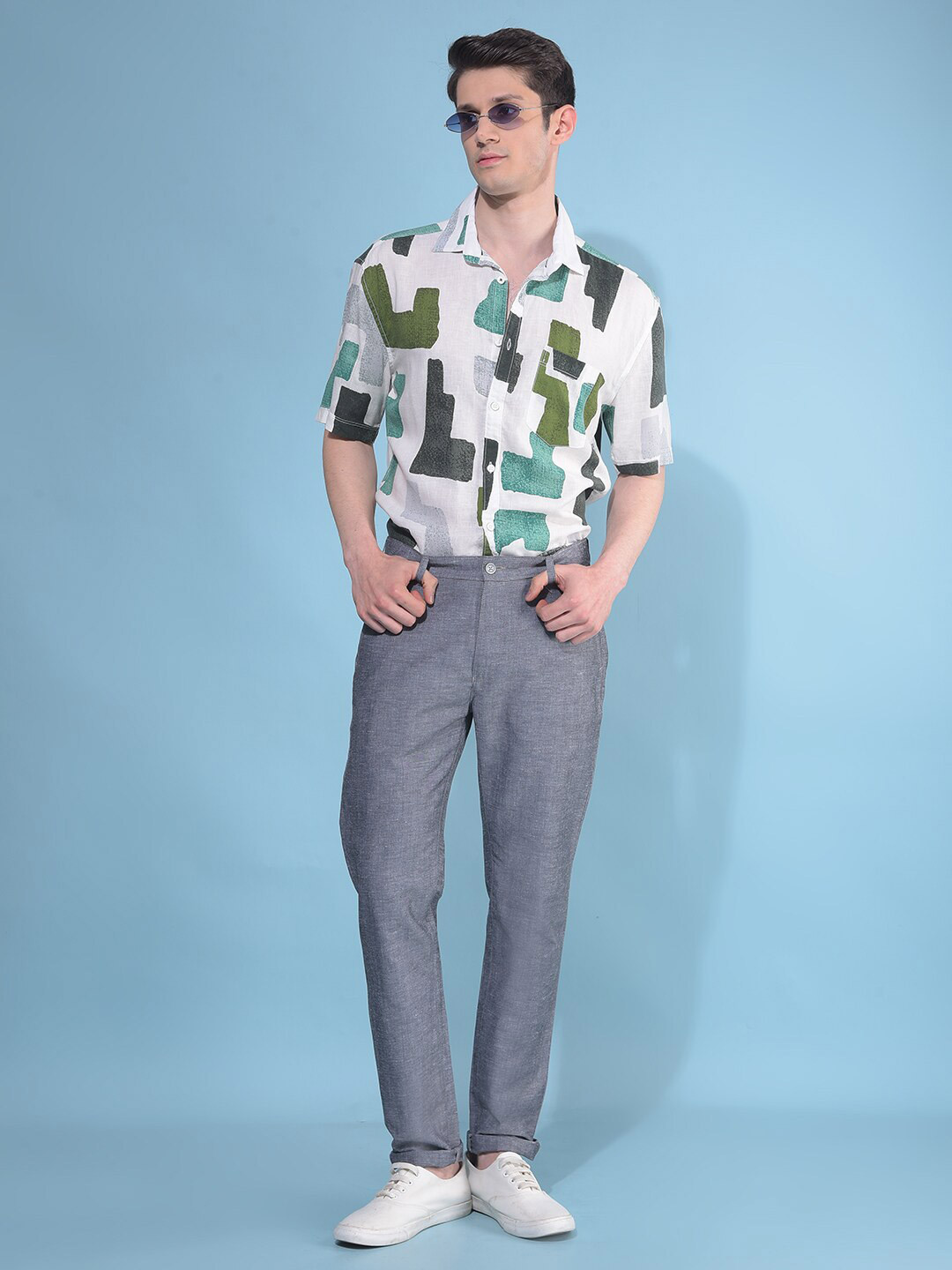 

Crimsoune Club Classic Slim Fit Opaque Printed Spread Collar Casual Shirt, Green