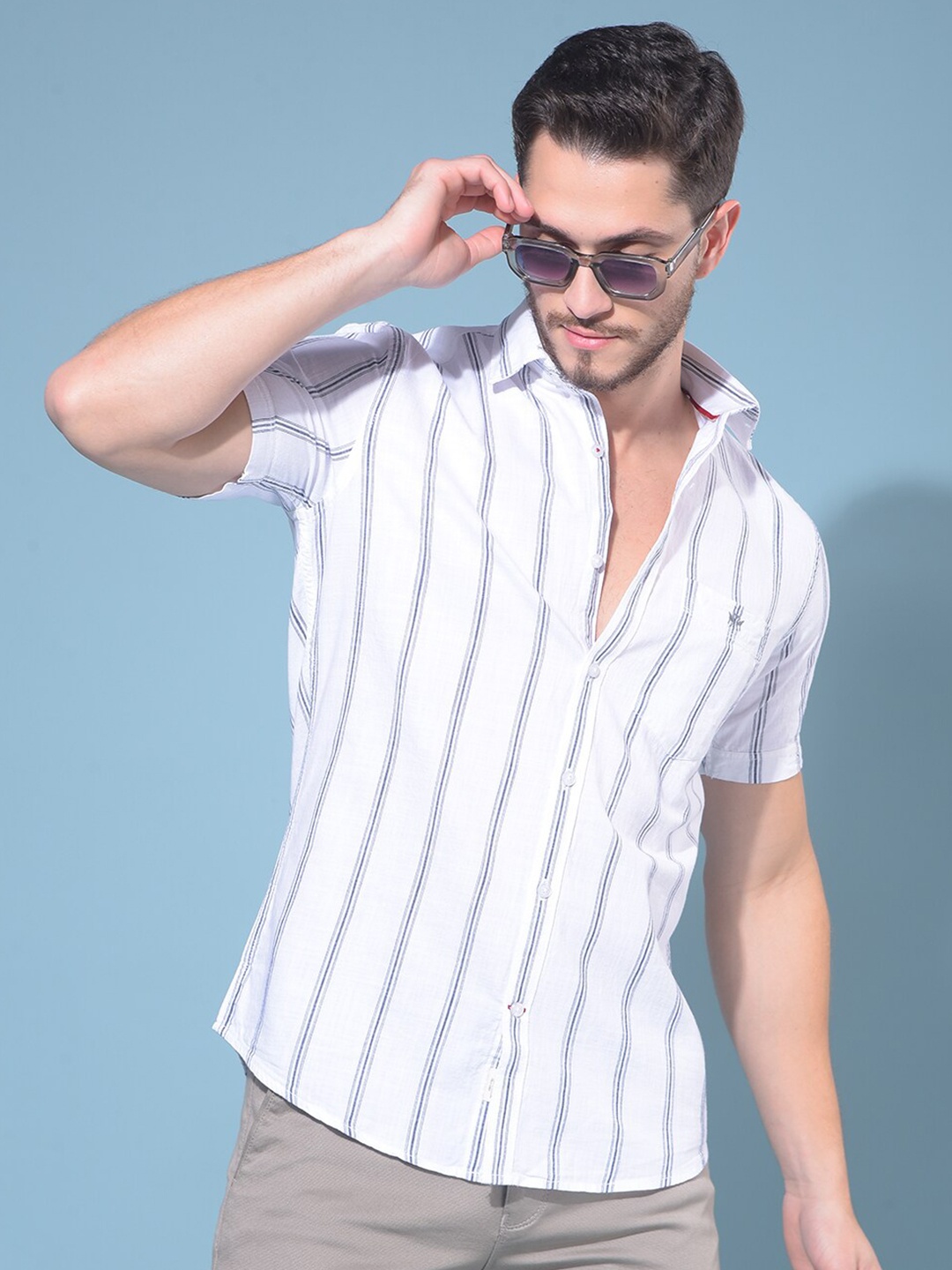 

Crimsoune Club Classic Slim Fit Vertical Stripes Cotton Casual Shirt, White