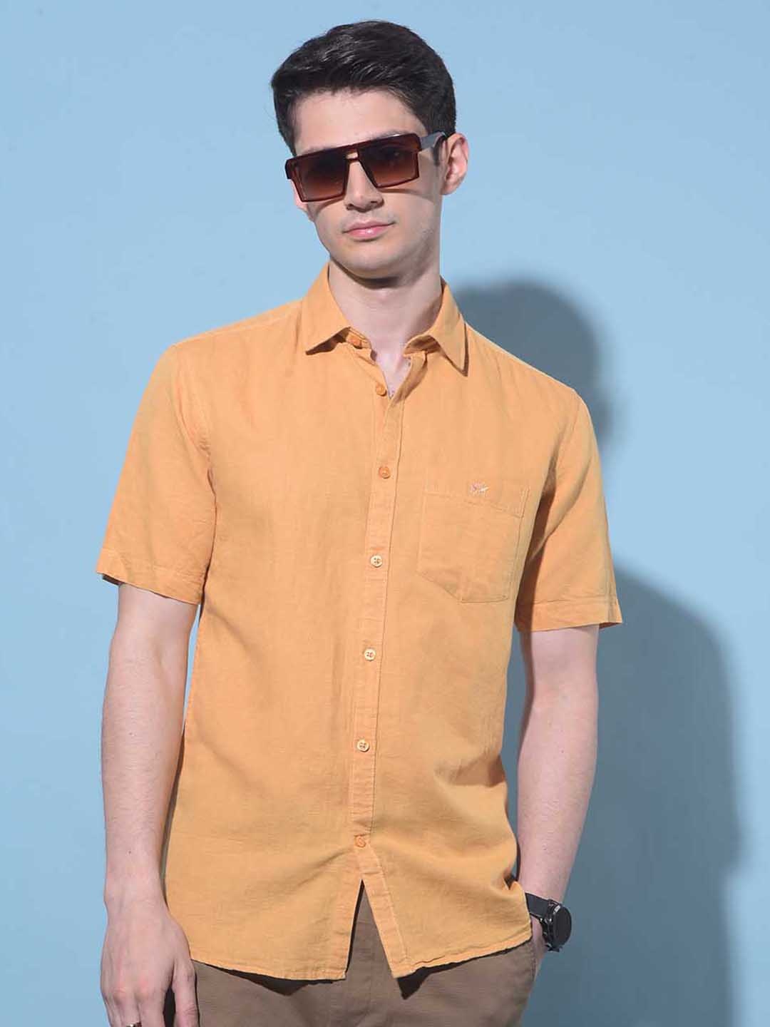 

Crimsoune Club Classic Spread Collar Short Sleeves Slim Fit Casual Shirt, Mustard