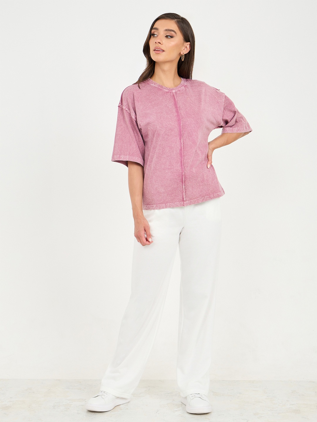 

Styli Round Neck Drop-Shoulder Sleeves T-shirt, Pink