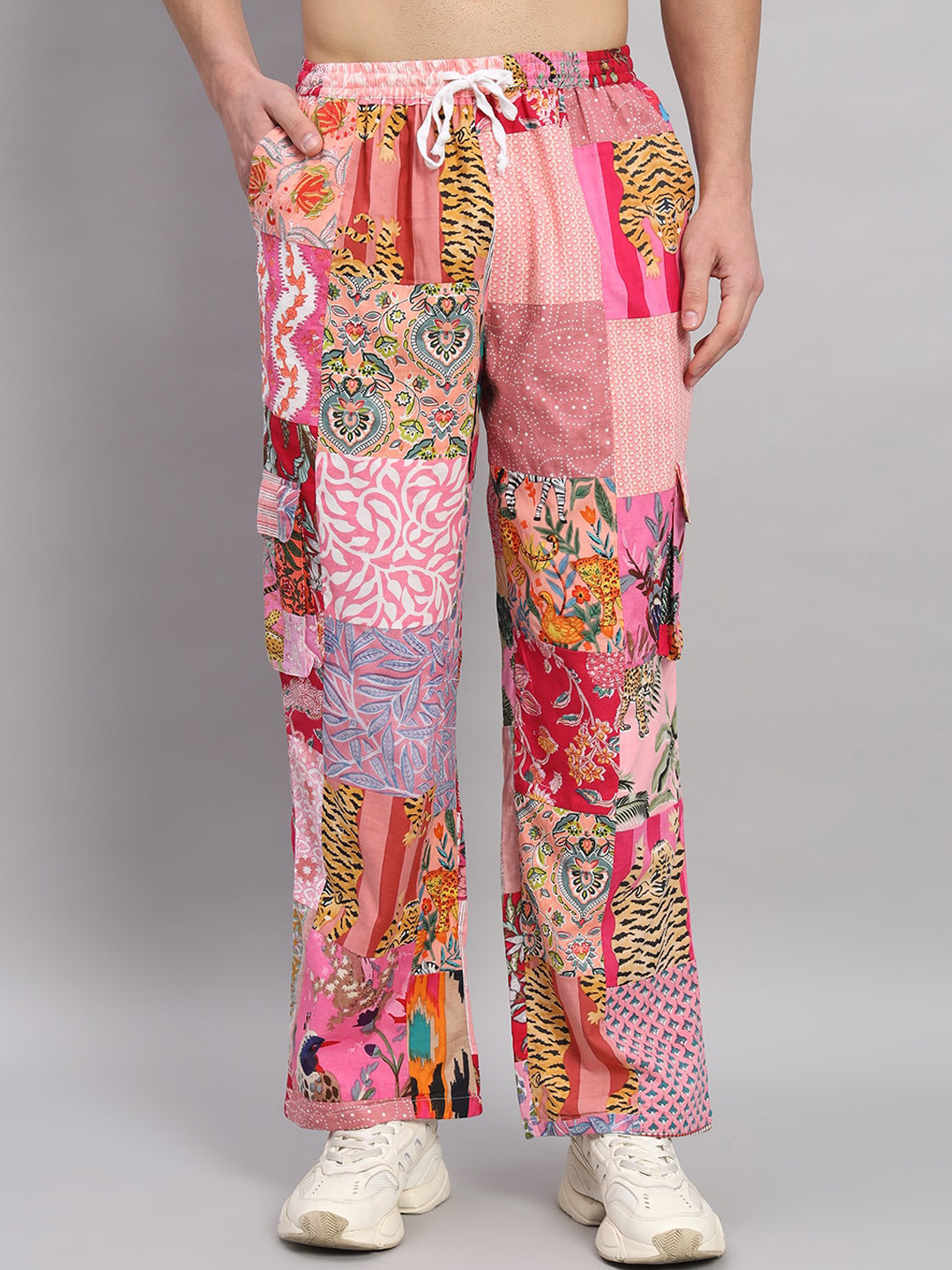 

HANDICRAFT PALACE Men Floral Printed Relaxed Leg Loose Fit High-Rise Easy Wash Trousers, Pink