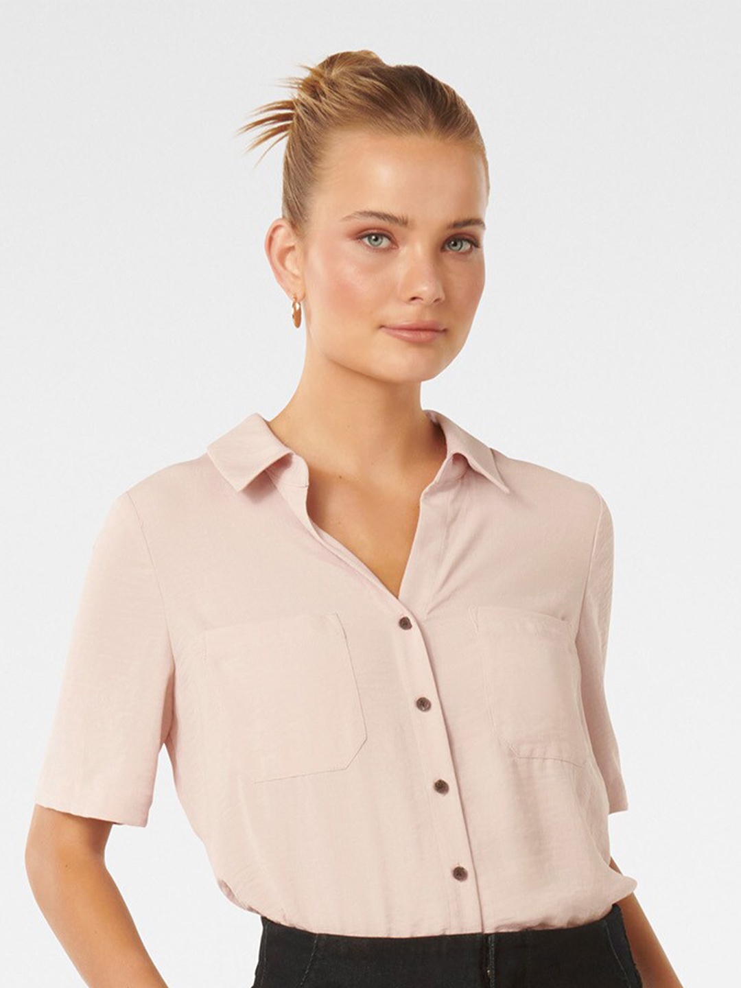 

Forever New Women Relaxed Opaque Casual Shirt, Pink