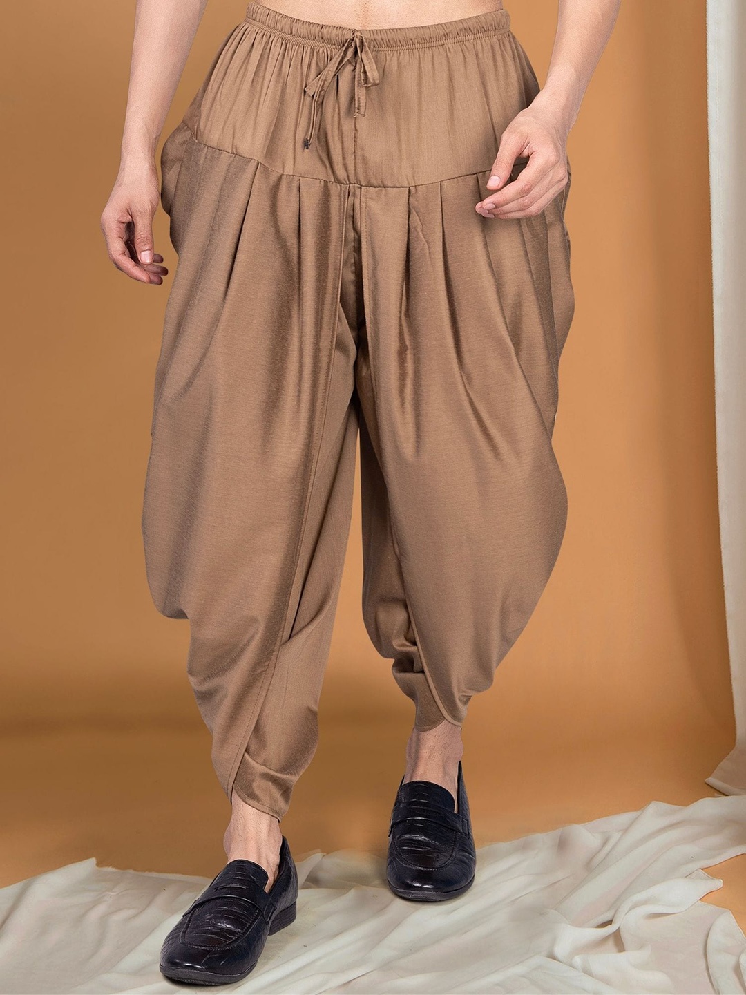 

SHIWAM ETHNIX Men Silk Dhoti, Beige
