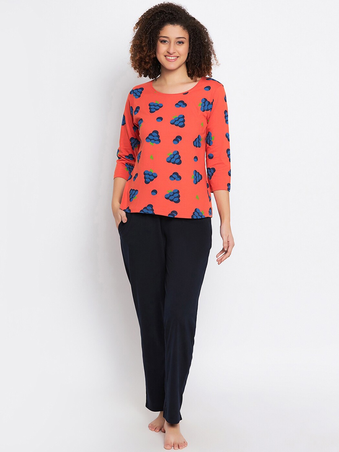 

Clovia Geometric Printed Pure Cotton Top With Pyjamas, Red