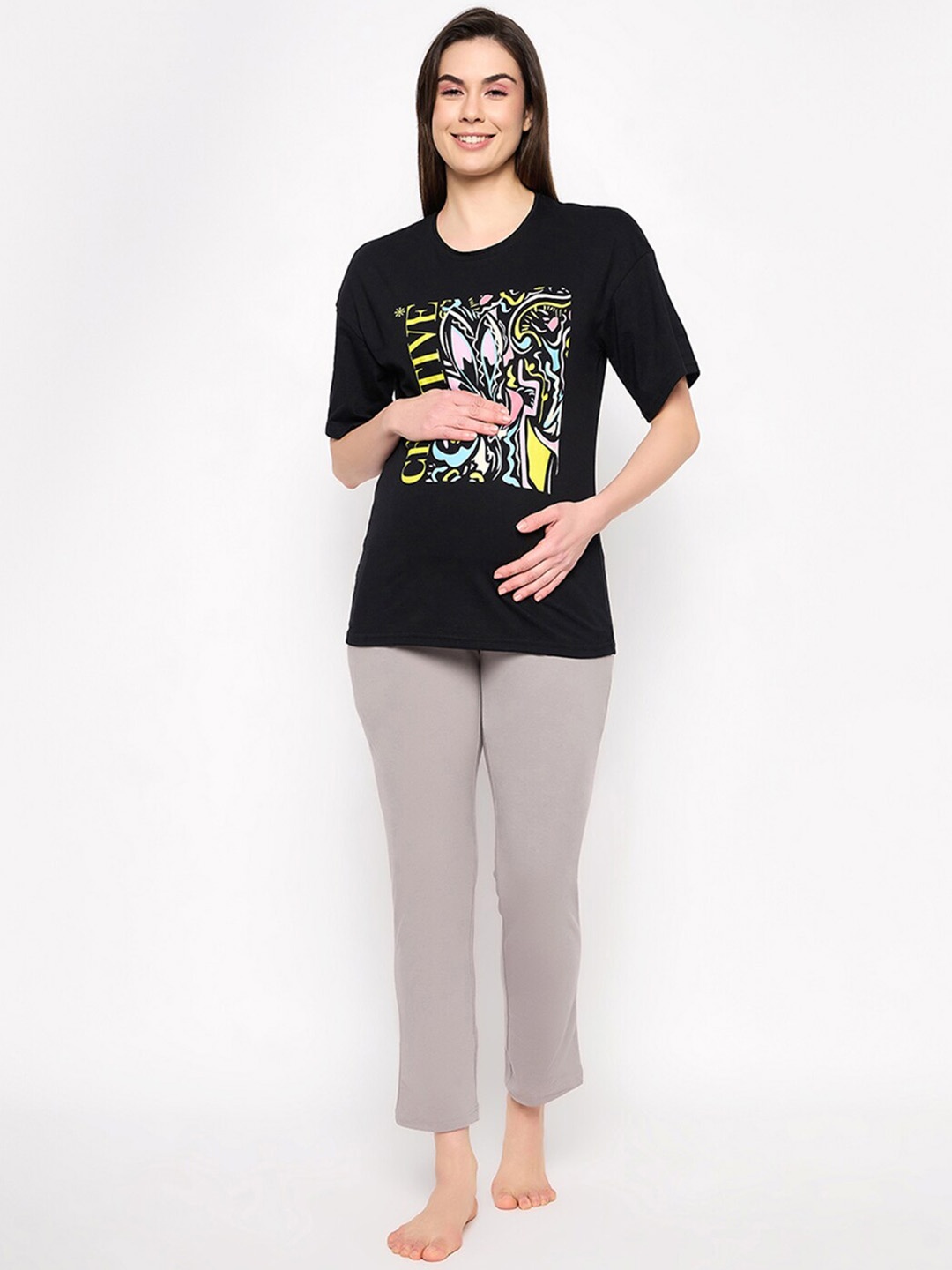 

Clovia Graphic Printed Pure Cotton Maternity T-shirt With Pyjamas, Black