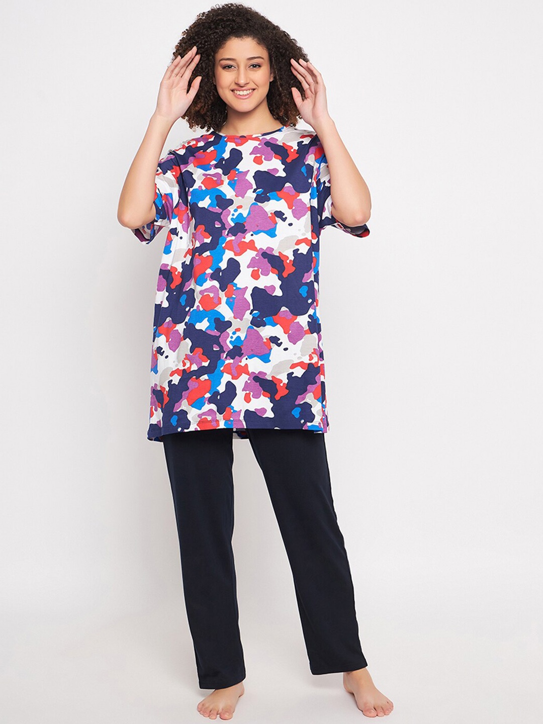 

Clovia Blue & White Camouflage Printed Pure Cotton Oversized Longline Night Suit