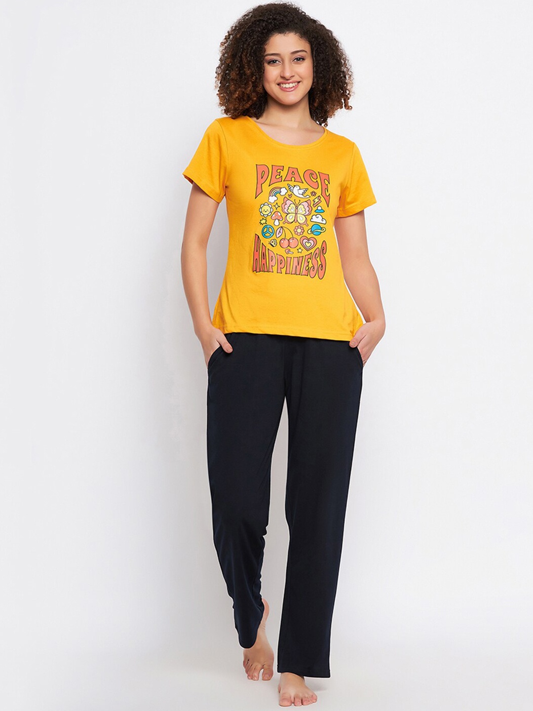 

Clovia Yellow Graphic Printed Pure Cotton Night Suit