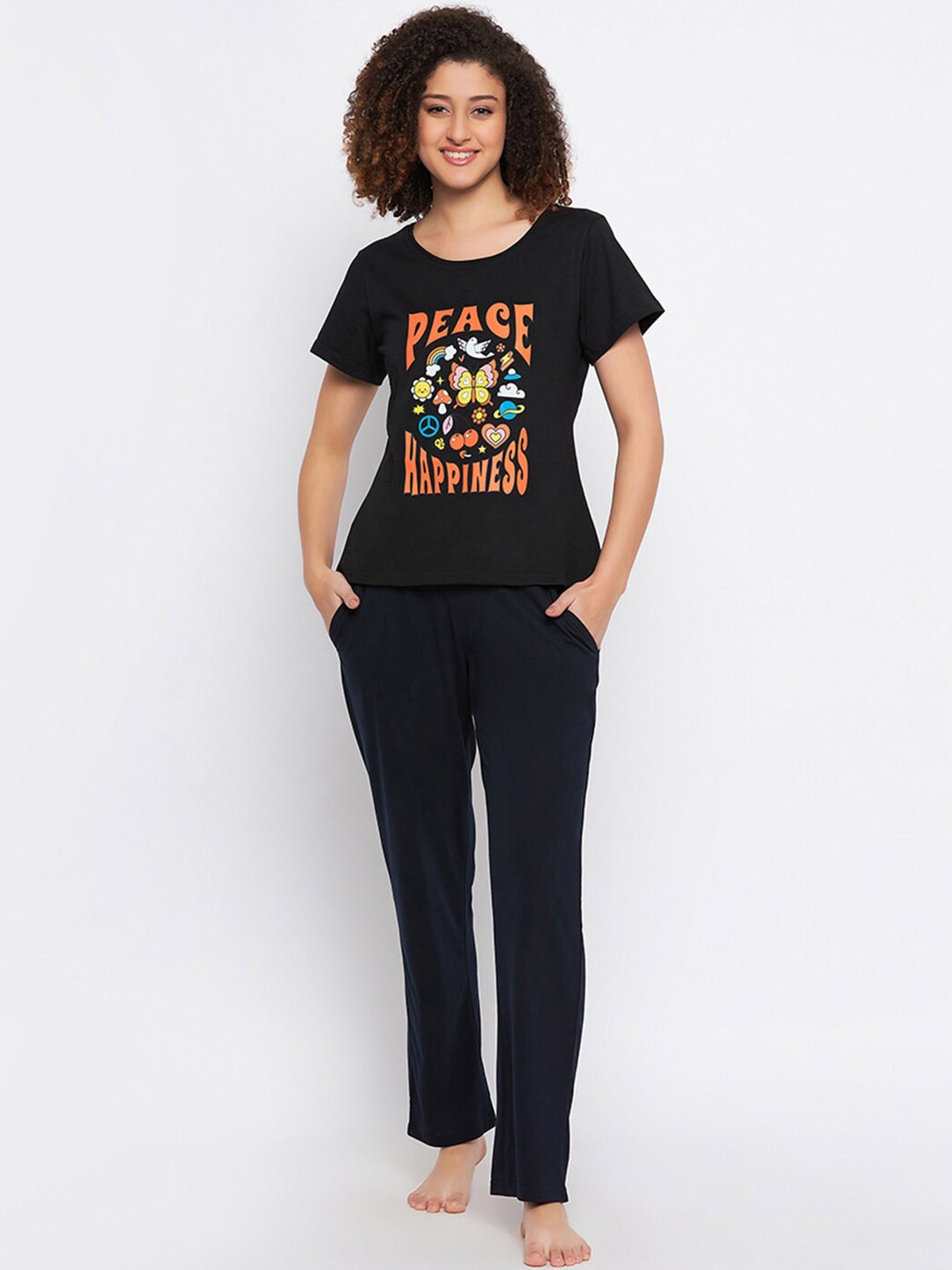 

Clovia Black Graphic Printed Pure Cotton Night Suit