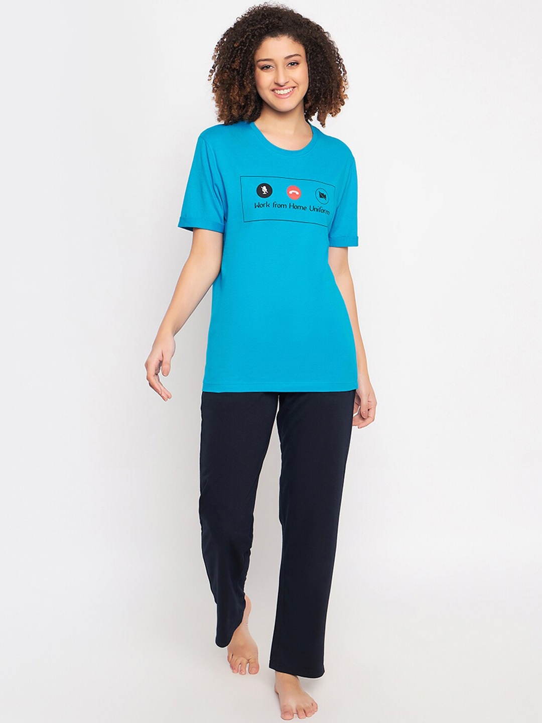 

Clovia Blue Typography Printed Pure Cotton Night Suit