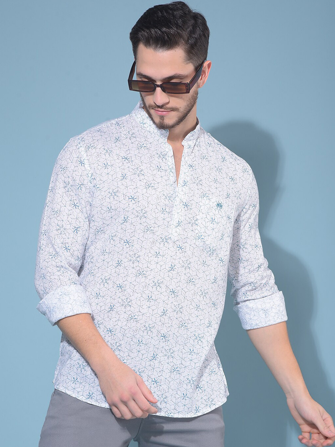 

Crimsoune Club Geometric Printed Mandarin Collar Short Kurta, White