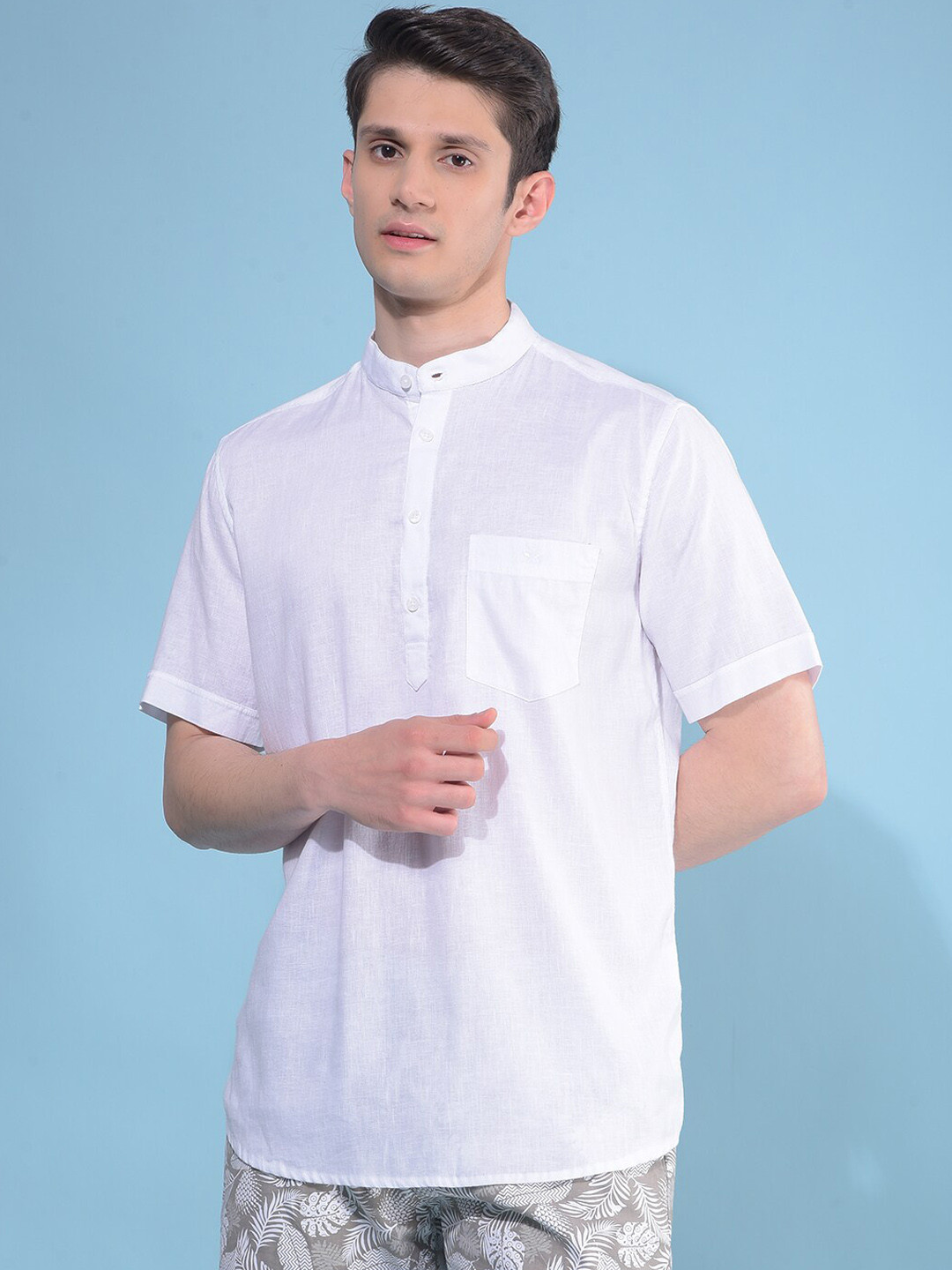 

Crimsoune Club Mandarin Collar Short Sleeves Short Kurta, White