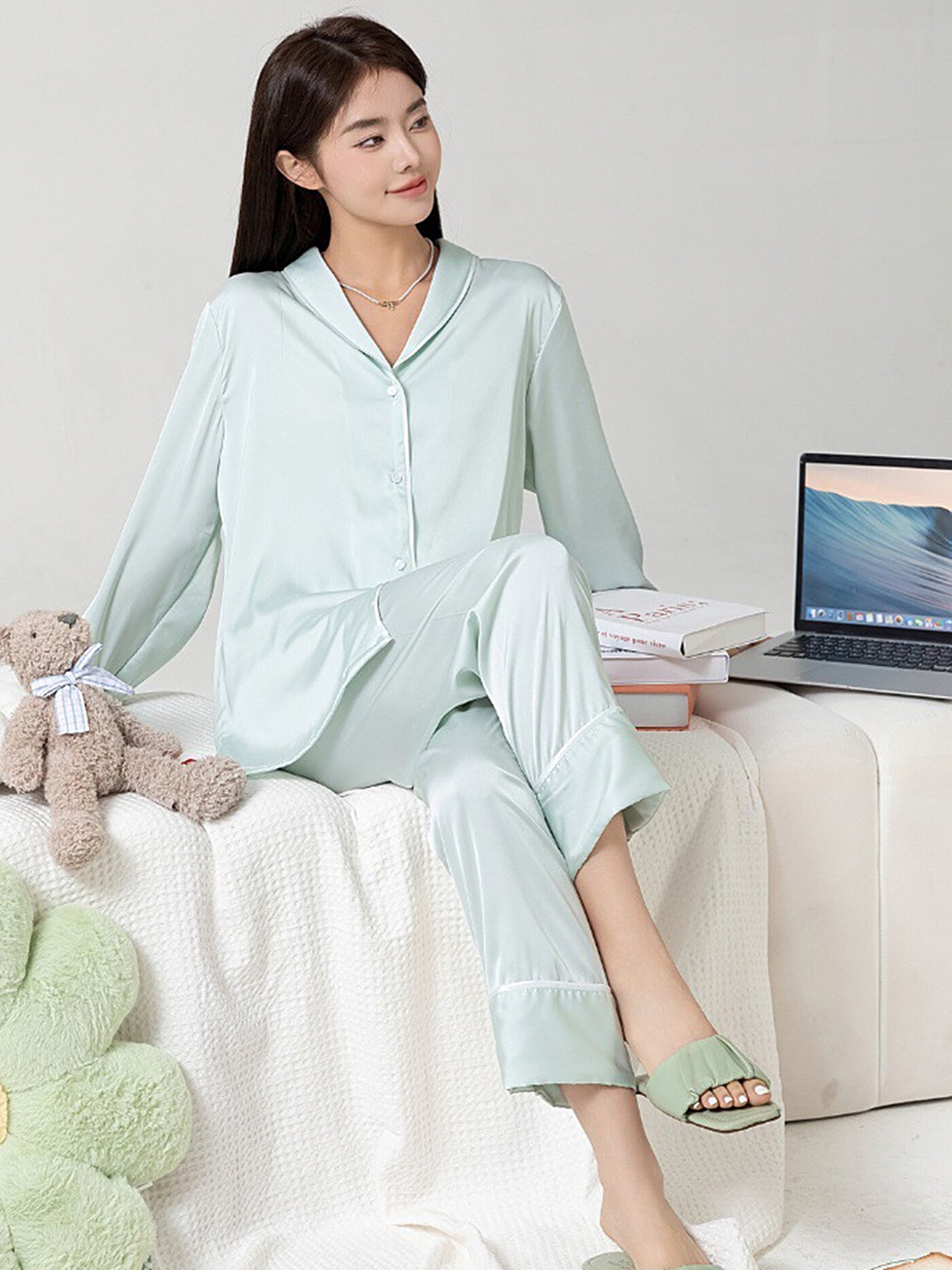 

LULU & SKY V-Neck Shirt & Pyjama Night Suit, Green