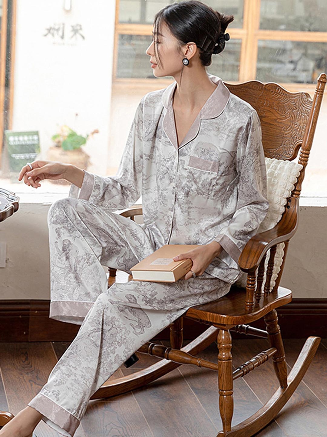 

LULU & SKY Notched Lapel Long Sleeves Printed Night Wear, Grey