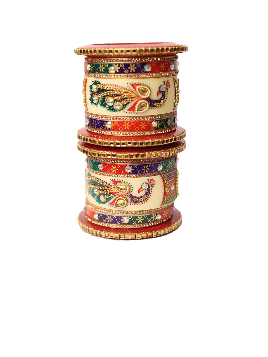 

Veoni BELLE Set of 2 Gold-Plated Diamond Kundan Studded Bangles