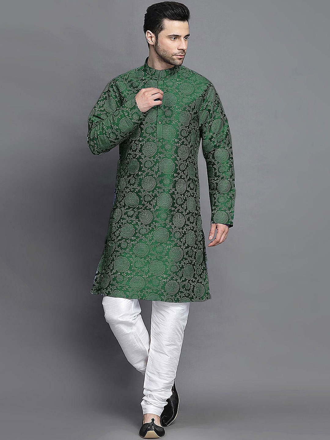 

Utsav Fashion Woven Design Mandarin Collar Straight Kurta with Churidar, Green