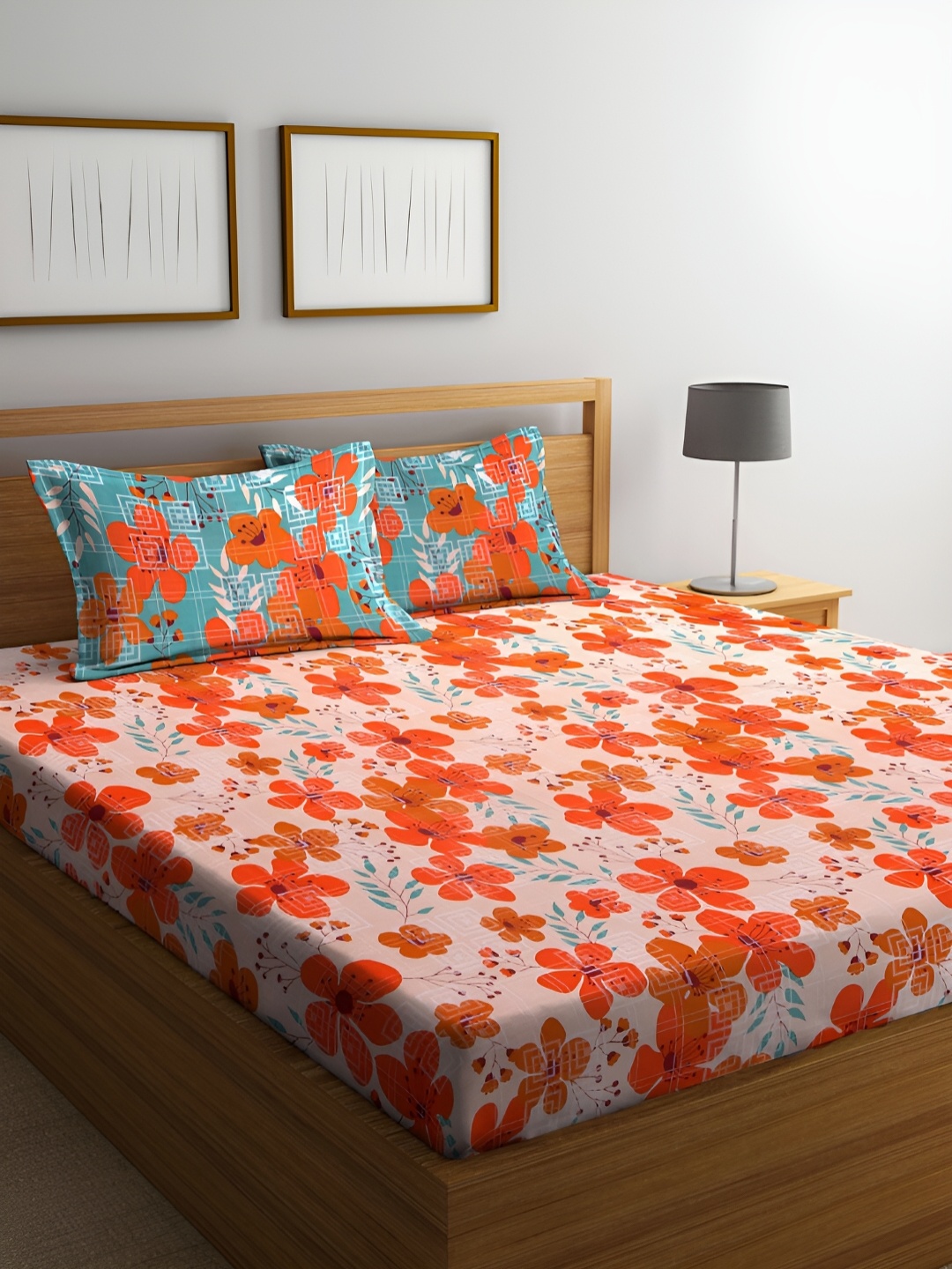 

BOMBAY DYEING Marigold Orange Floral Cotton 104 TC Queen Bedsheet With 2 Pillow Covers