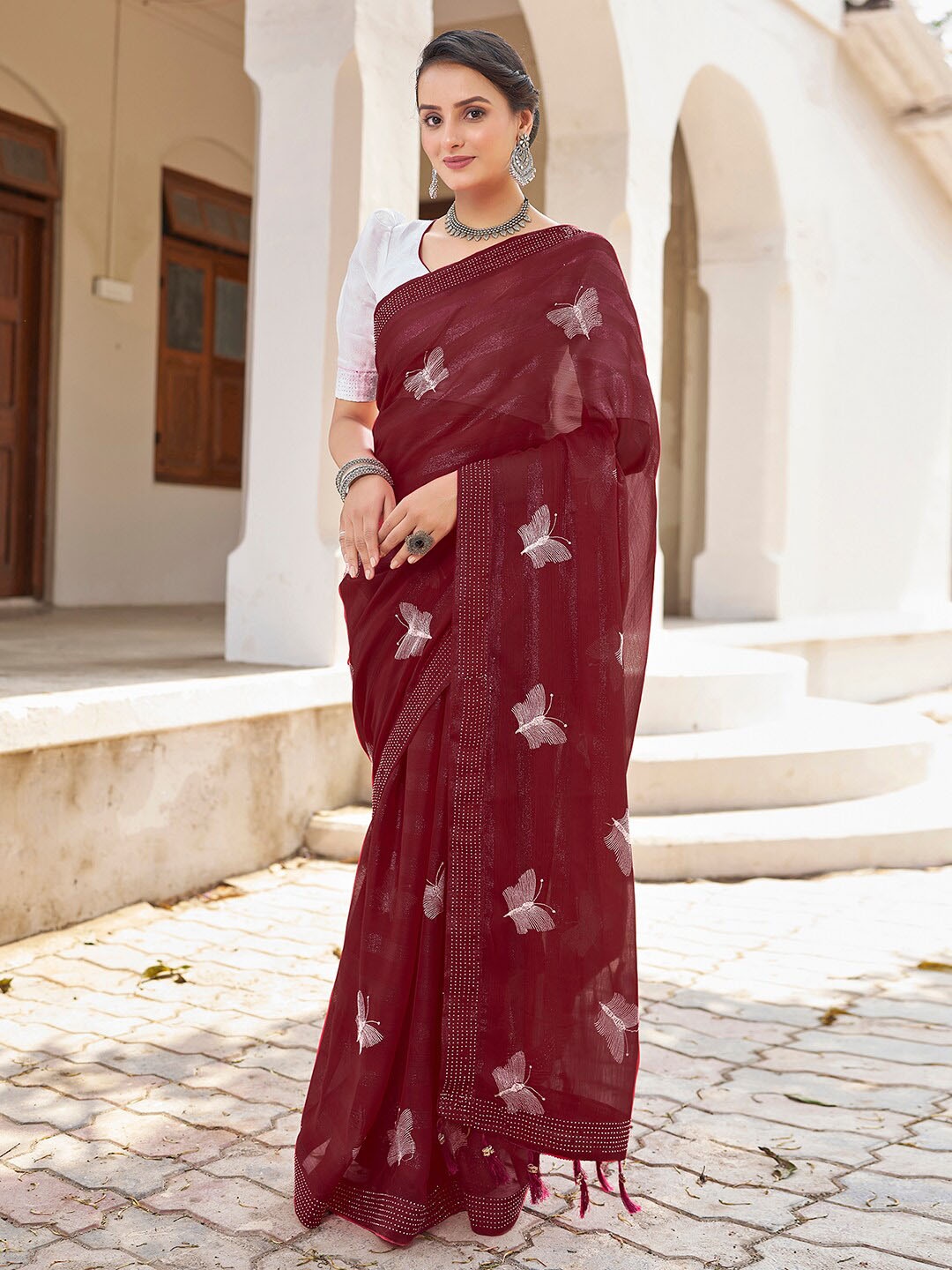 

Mitera Embellished Beads and Stones Embellished Ready To Wear Chanderi Saree, Maroon