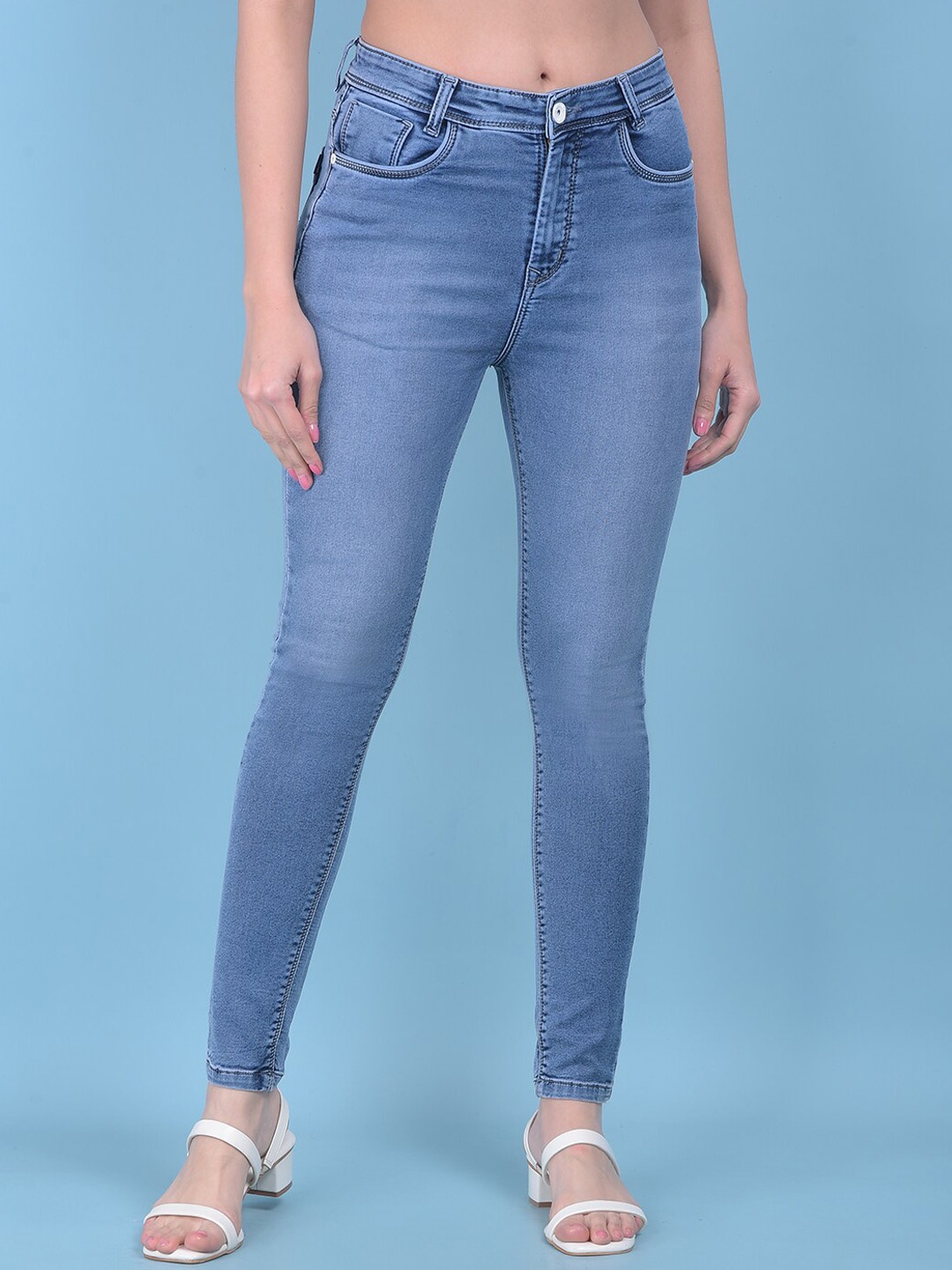 

Crimsoune Club Women Skinny Fit Light Fade Stretchable Jeans, Blue