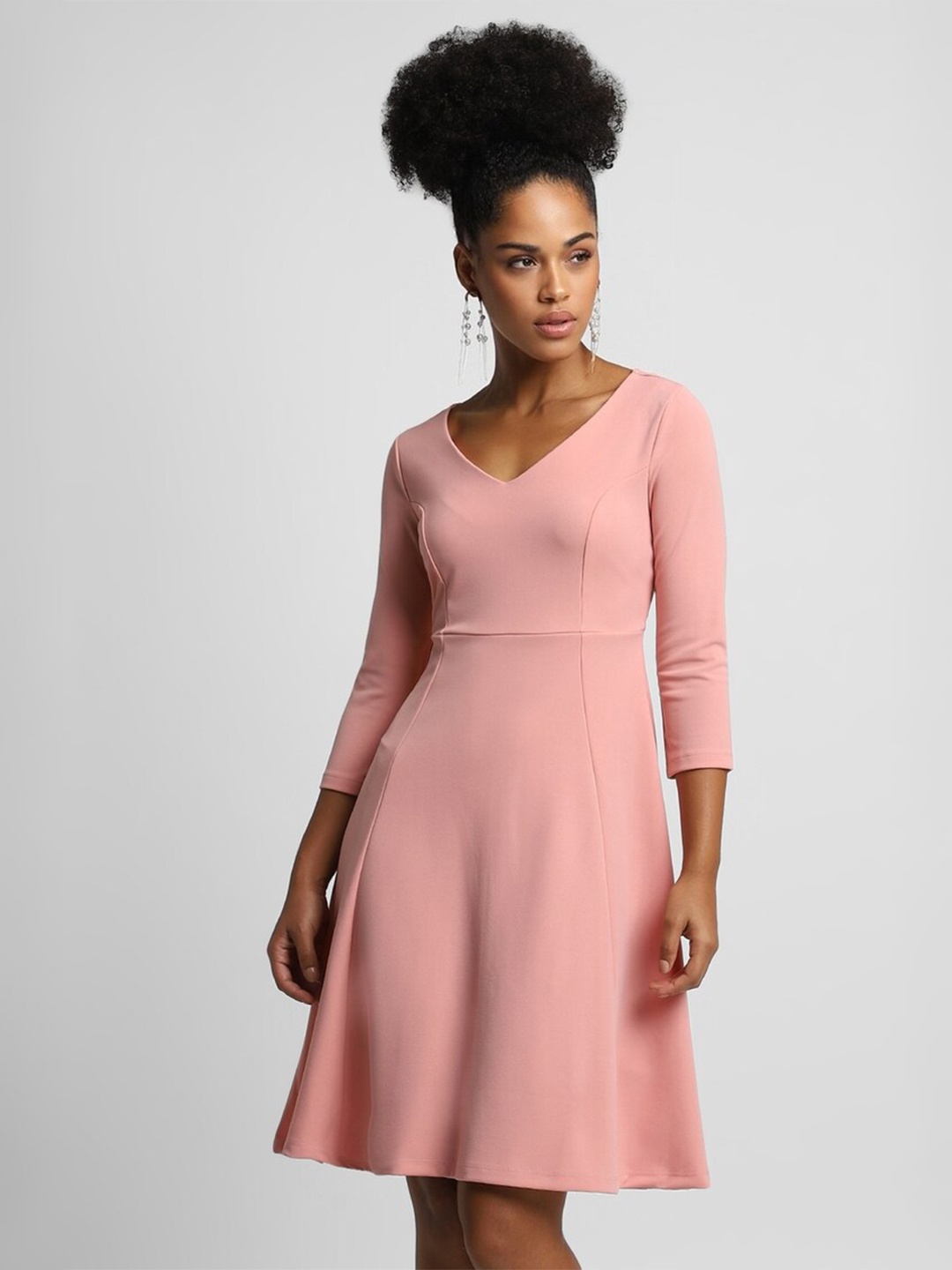 

FOREVER 21 V-Neck Three Quarter Sleeves Fit & Flare Dress, Pink