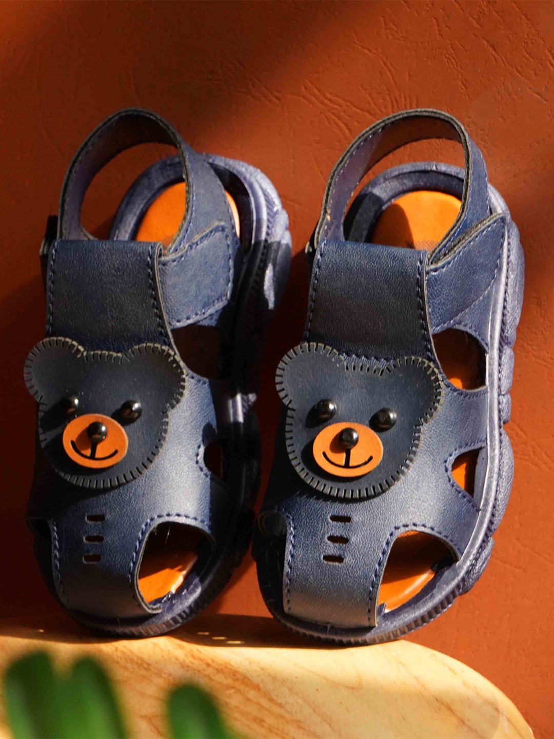 

KATS Kids Sports Musical Sandals, Navy blue