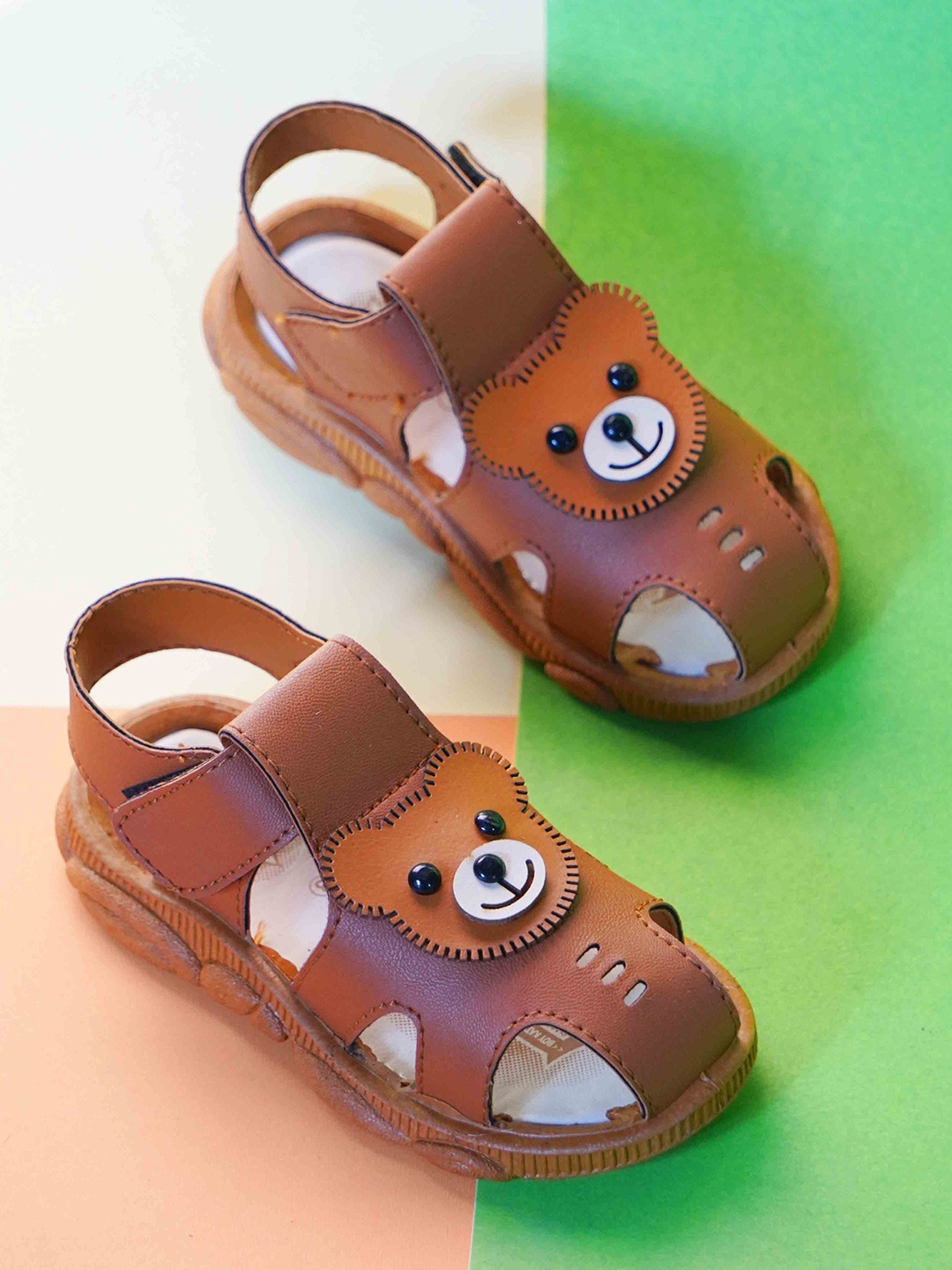 

KATS Kids Sports Sandals, Tan