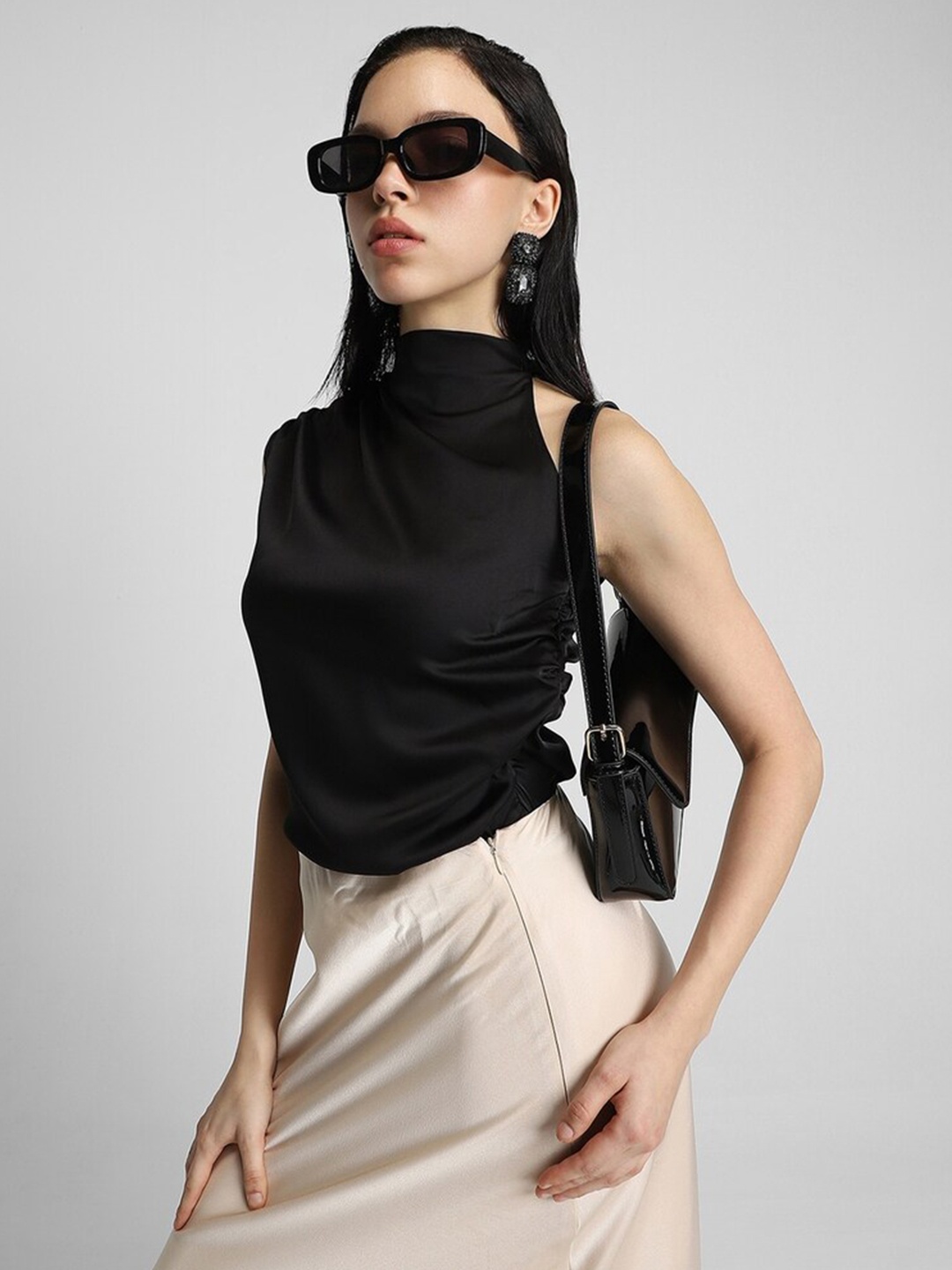 

FOREVER 21 High Neck Sleeveless Ruched Top, Black