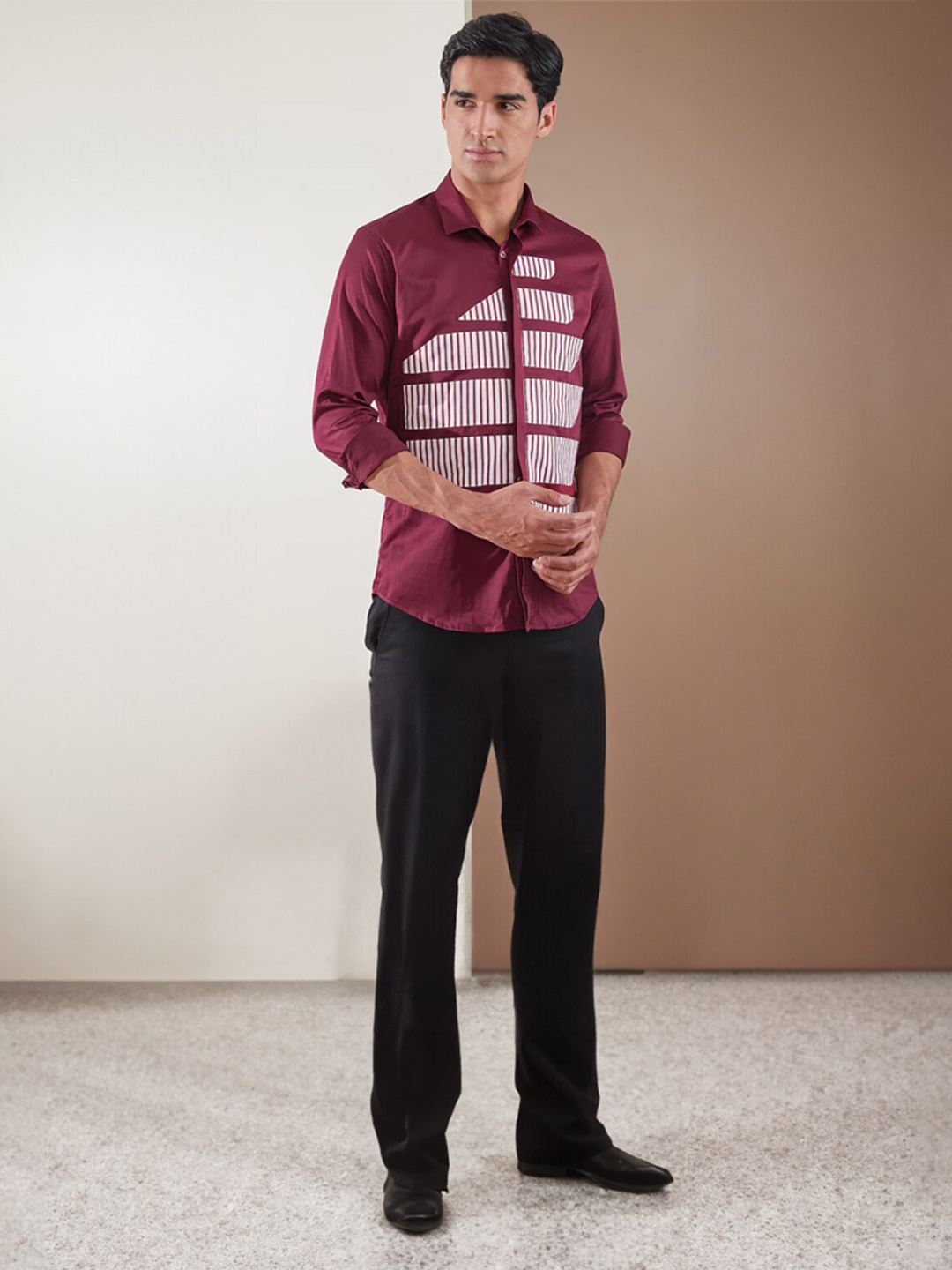 

HE SPOKE Smart Tailored Fit Checked Spread Collar Long Sleeves Cotton Casual Shirt, Burgundy