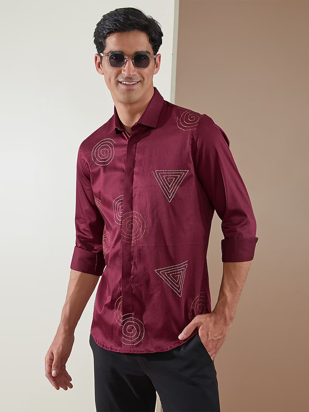 

HE SPOKE Smart Tailored Fit Geometric Embroidered Spread Collar Twill Weave Cotton Shirt, Burgundy