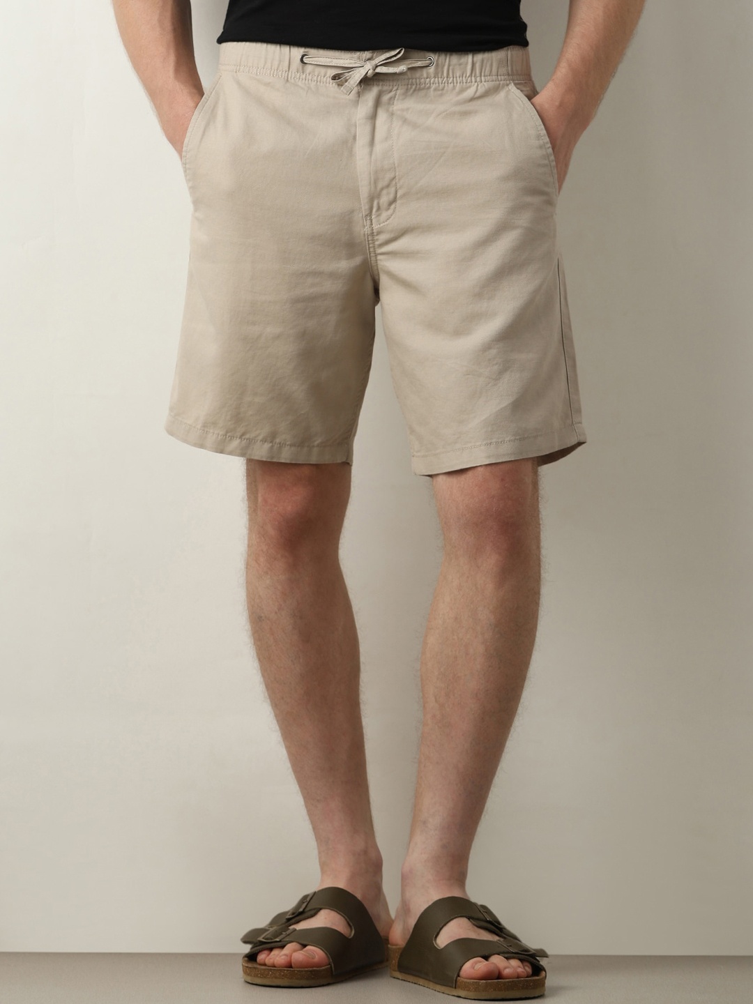 

SELECTED Men Mid-Rise Shorts, Beige