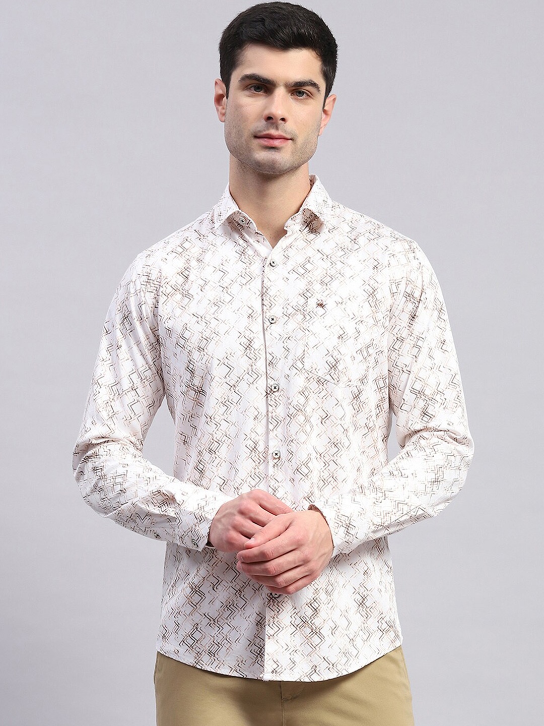

Monte Carlo Classic Slim Fit Opaque Geometric Printed Casual Shirt, Brown