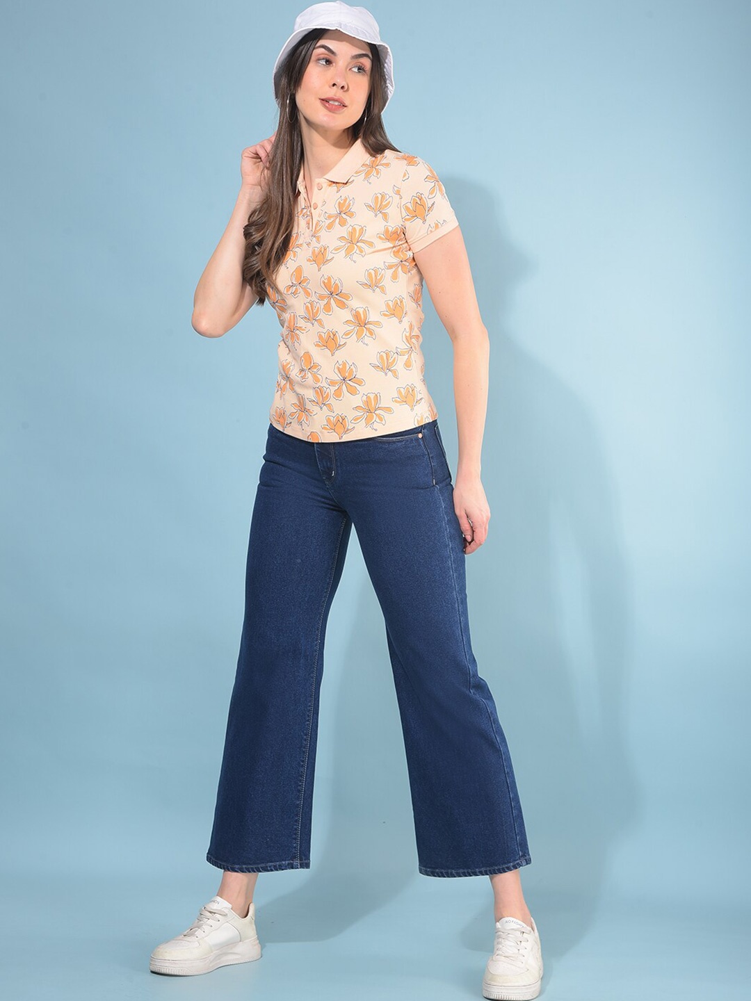 

Crimsoune Club Floral Printed Polo Collar Slim Fit T-shirt, Peach