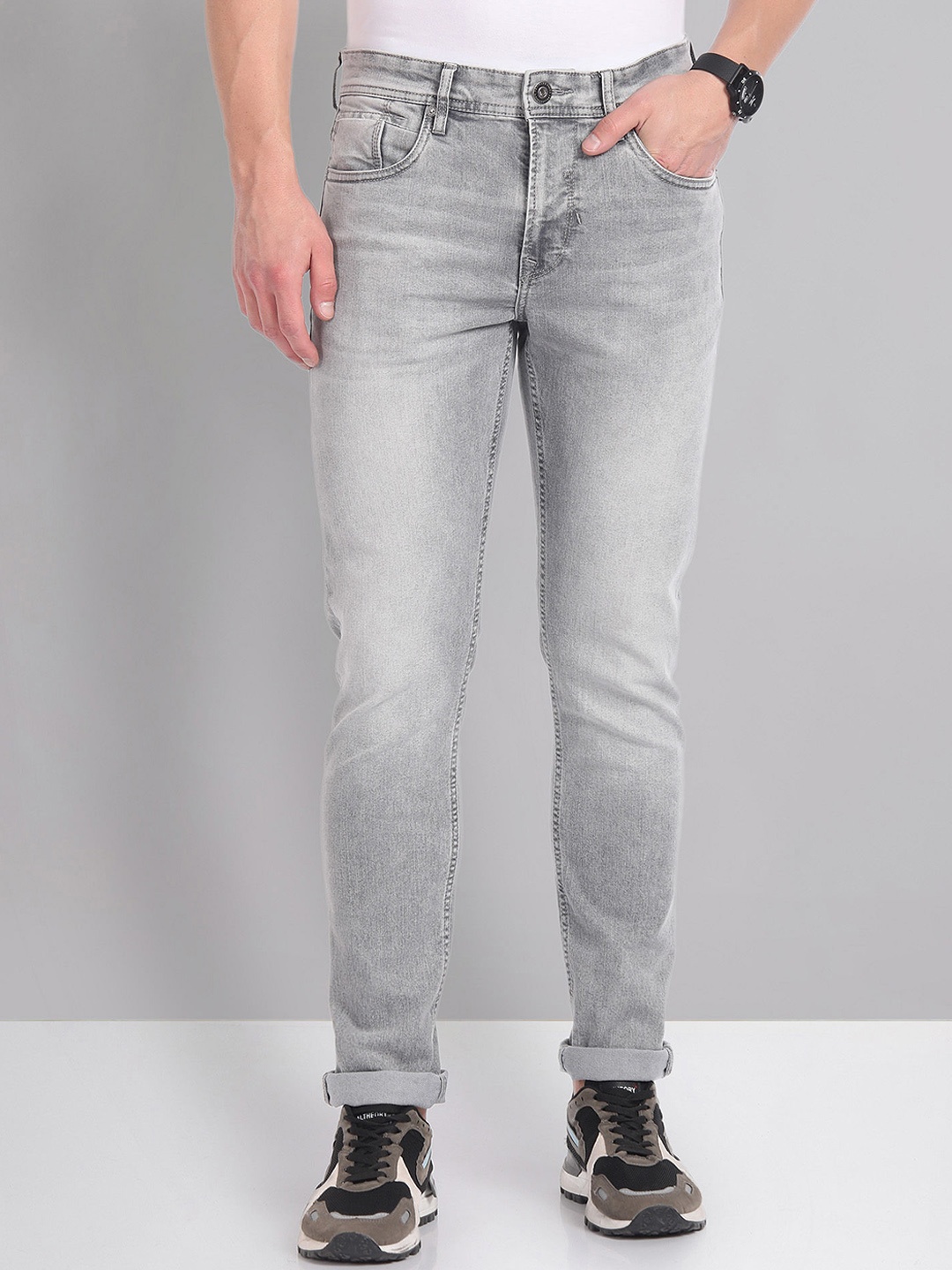 

AD By Arvind Men Slim Fit Clean Look Heavy Fade Stretchable Jeans, Grey