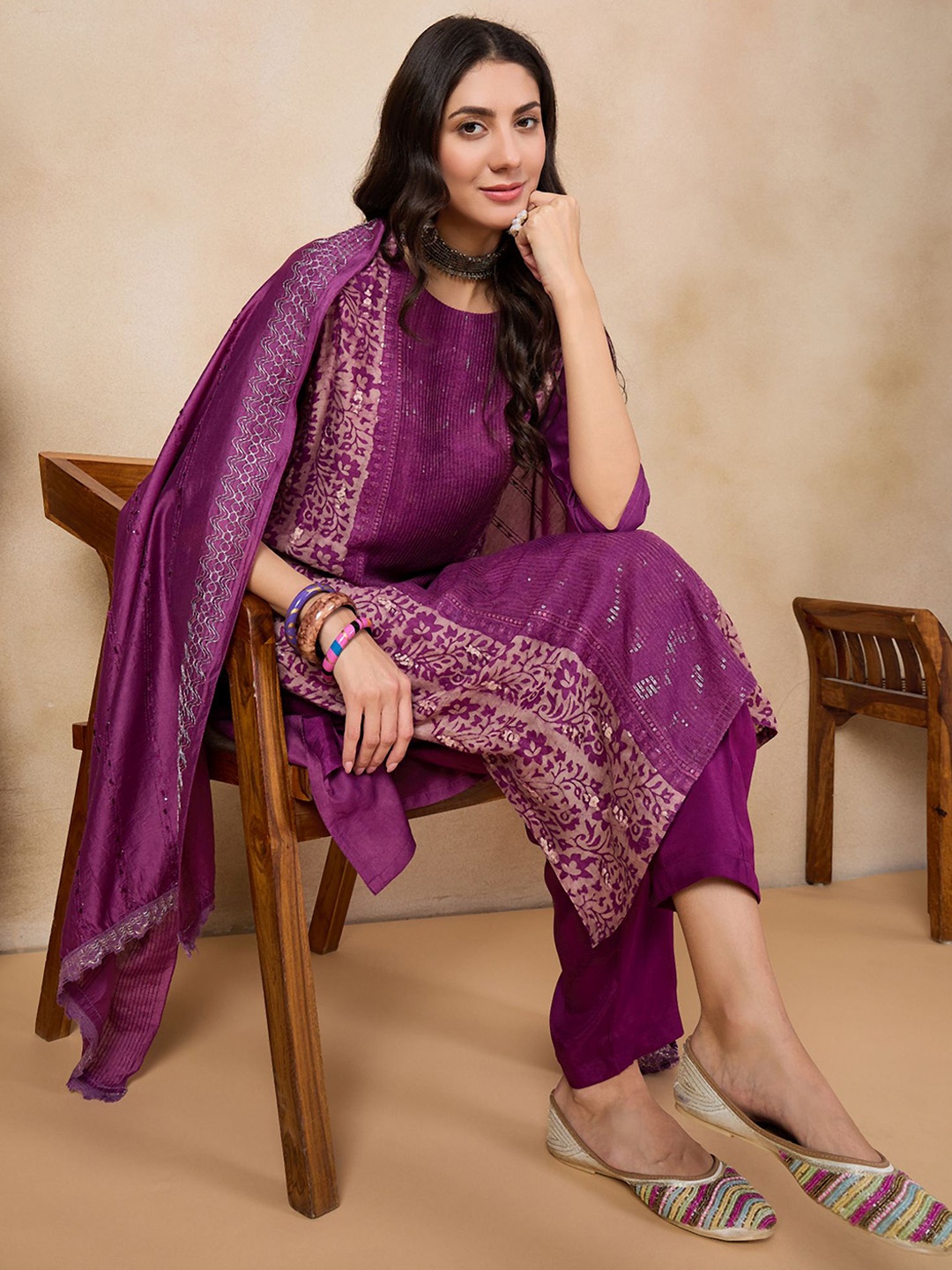 

Anouk Embroidered Regular Sequinned Chanderi Silk Kurta With Trousers & Dupatta, Purple