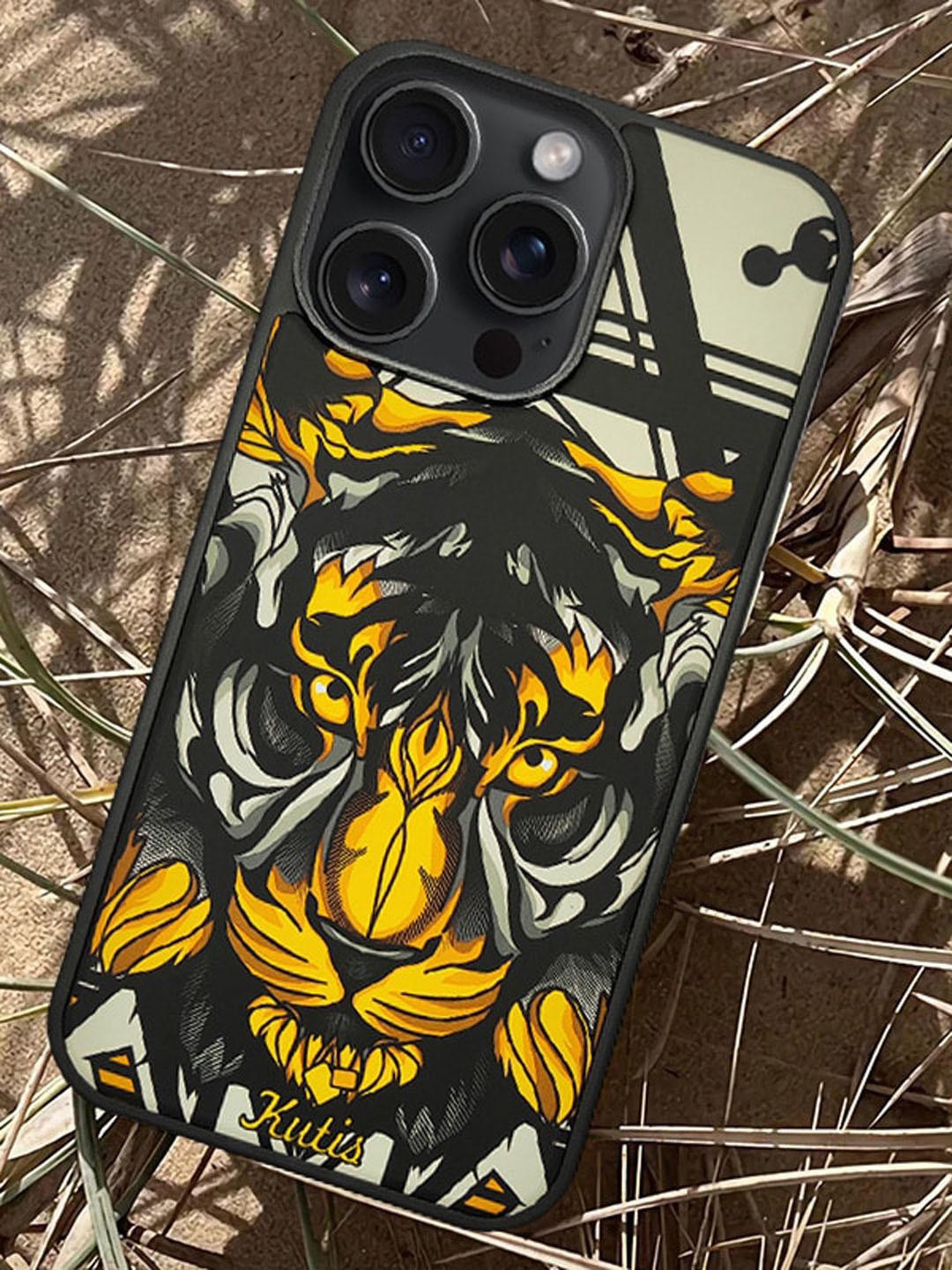 

TREEMODA Graphic Printed iPhone 15 Pro Back Case, Yellow