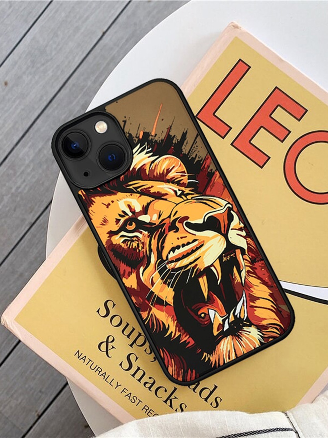 

TREEMODA Lion Roar Printed iPhone 13 Back Case Mobile Accessories, Yellow