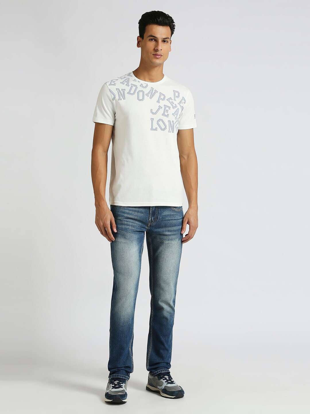

Pepe Jeans Typography Printed Pure Cotton Slim Fit T-shirt, White