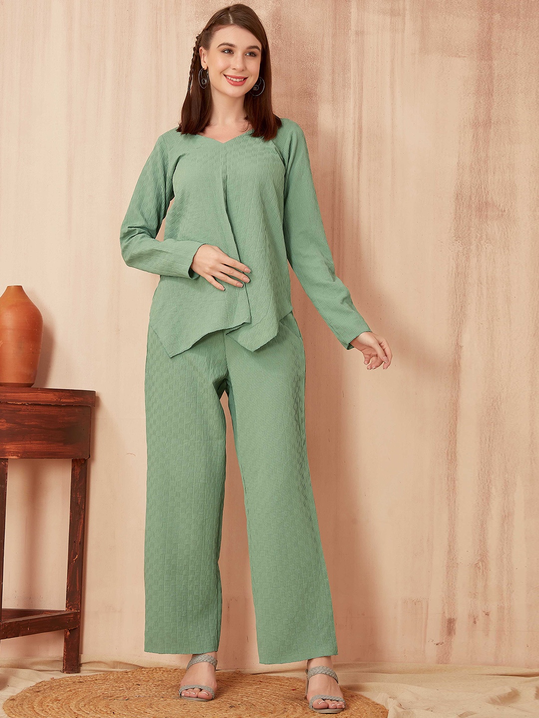 

PSBT Quality on way Woven Design V-Neck Bamboo Top With Trousers, Sea green
