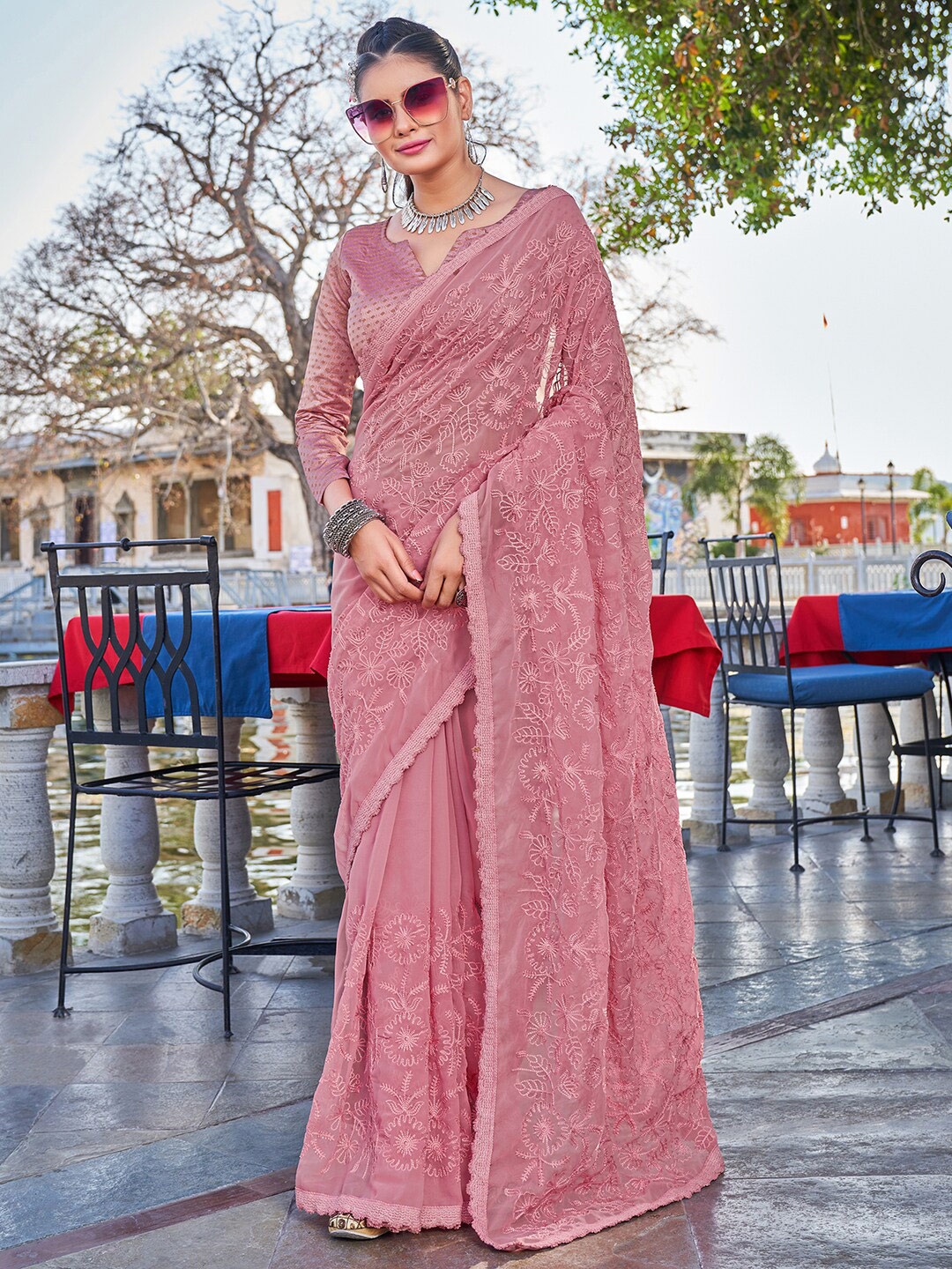 

Sunasi Ethnic Motifs Embroidered Pure Georgette Saree, Pink