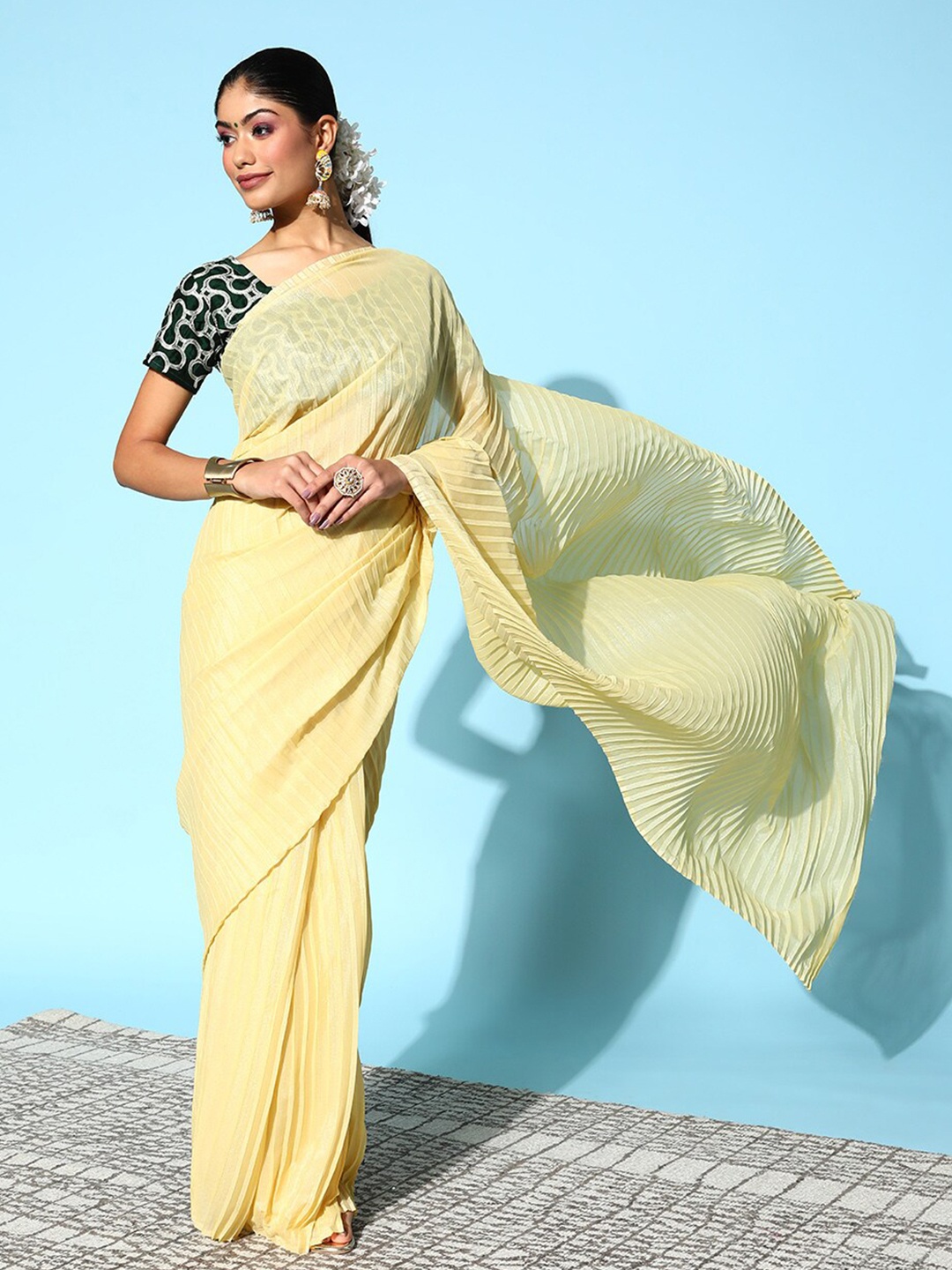 

Sunasi Striped Art Silk Saree, Yellow