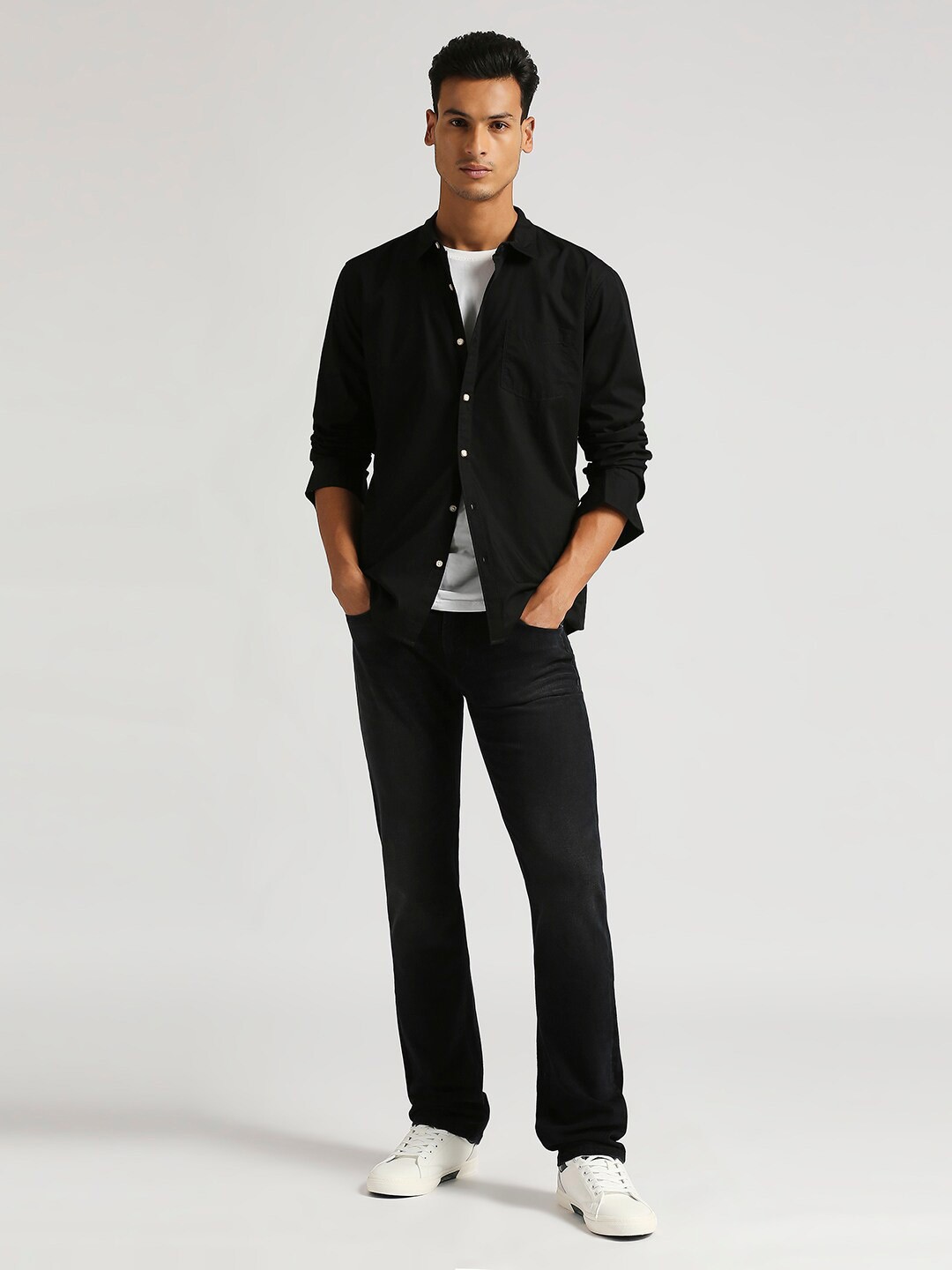 

Pepe Jeans Spread Collar Long Sleeves Opaque Cotton Casual Shirt, Black