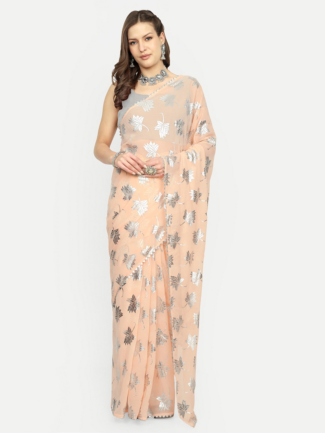 

Aardiva Embellished Pure Georgette Saree, Peach